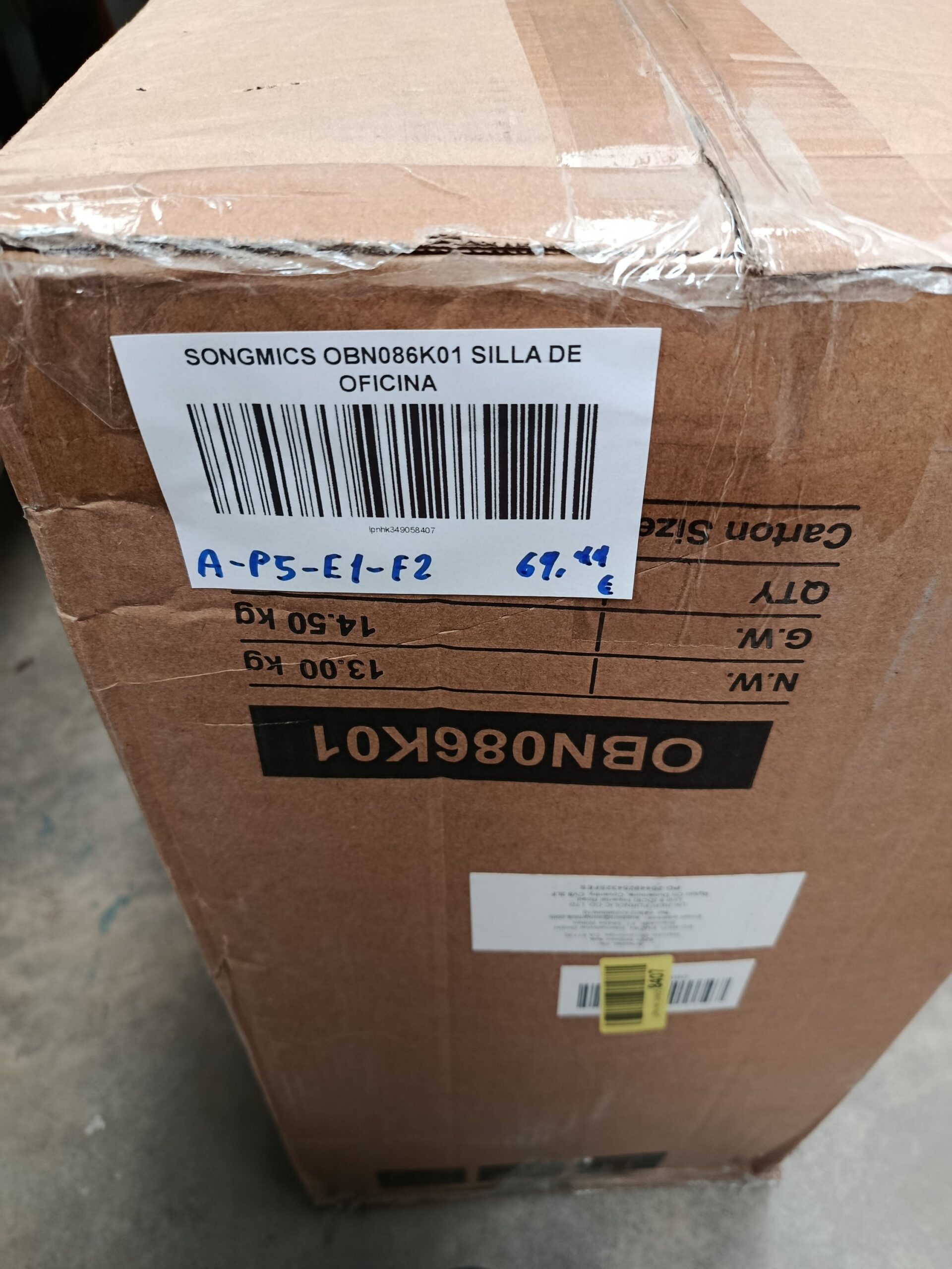 SONGMICS OBN086K01 Silla de Oficina, Silla Giratoria, con Apoyabrazos Inclinables - Imagen 7