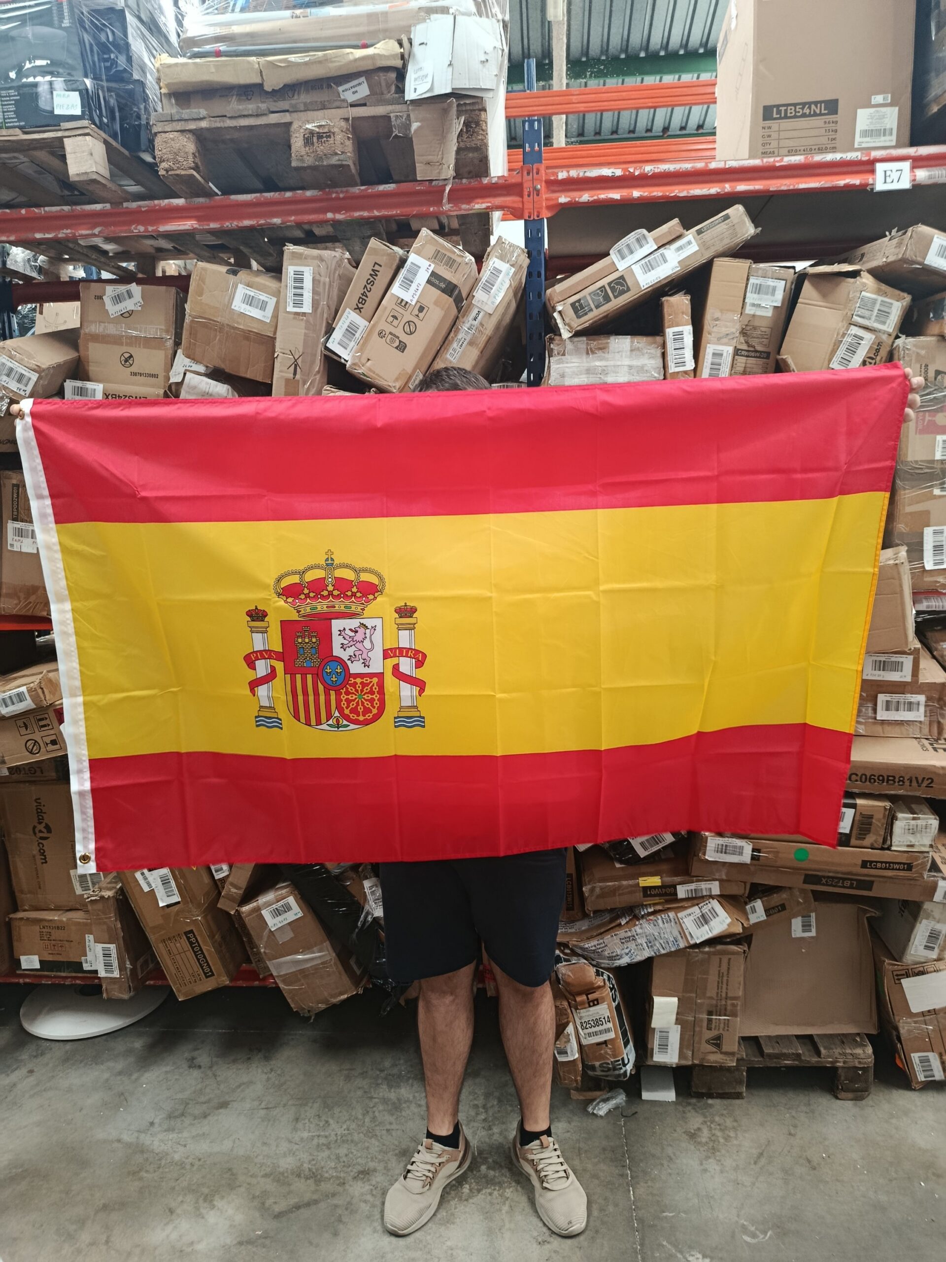 2 Piezas 90 x 150 cm Bandera de España Grande con Anillos Duraderos. - Imagen 4