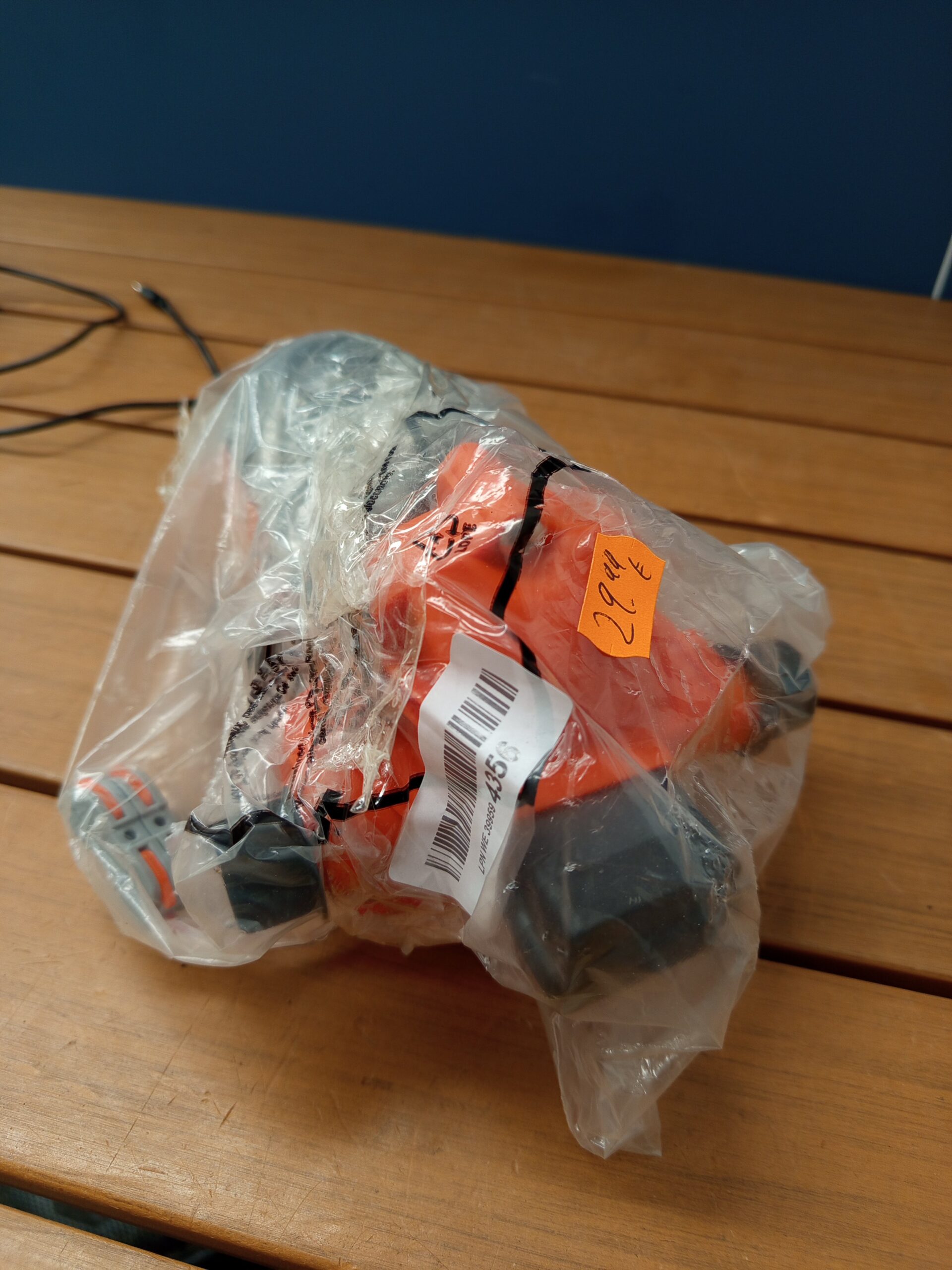 VEVOR Bomba de Diafragma 12 V 11,36 L/min, Bomba de Agua de 4 Cámaras.. - Imagen 6