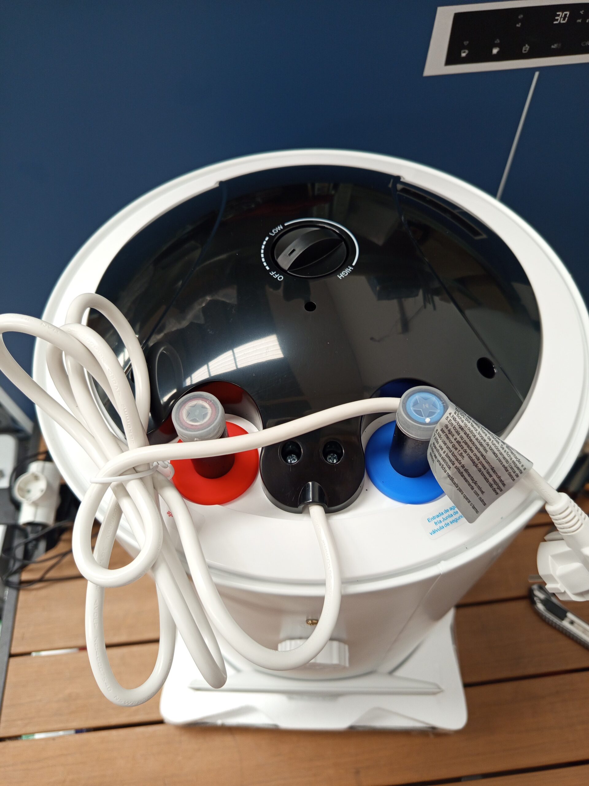 Termo Eléctrico Nilson, NT3000, 1500W, 30L, Incluye Kit de Montaje. - Imagen 4