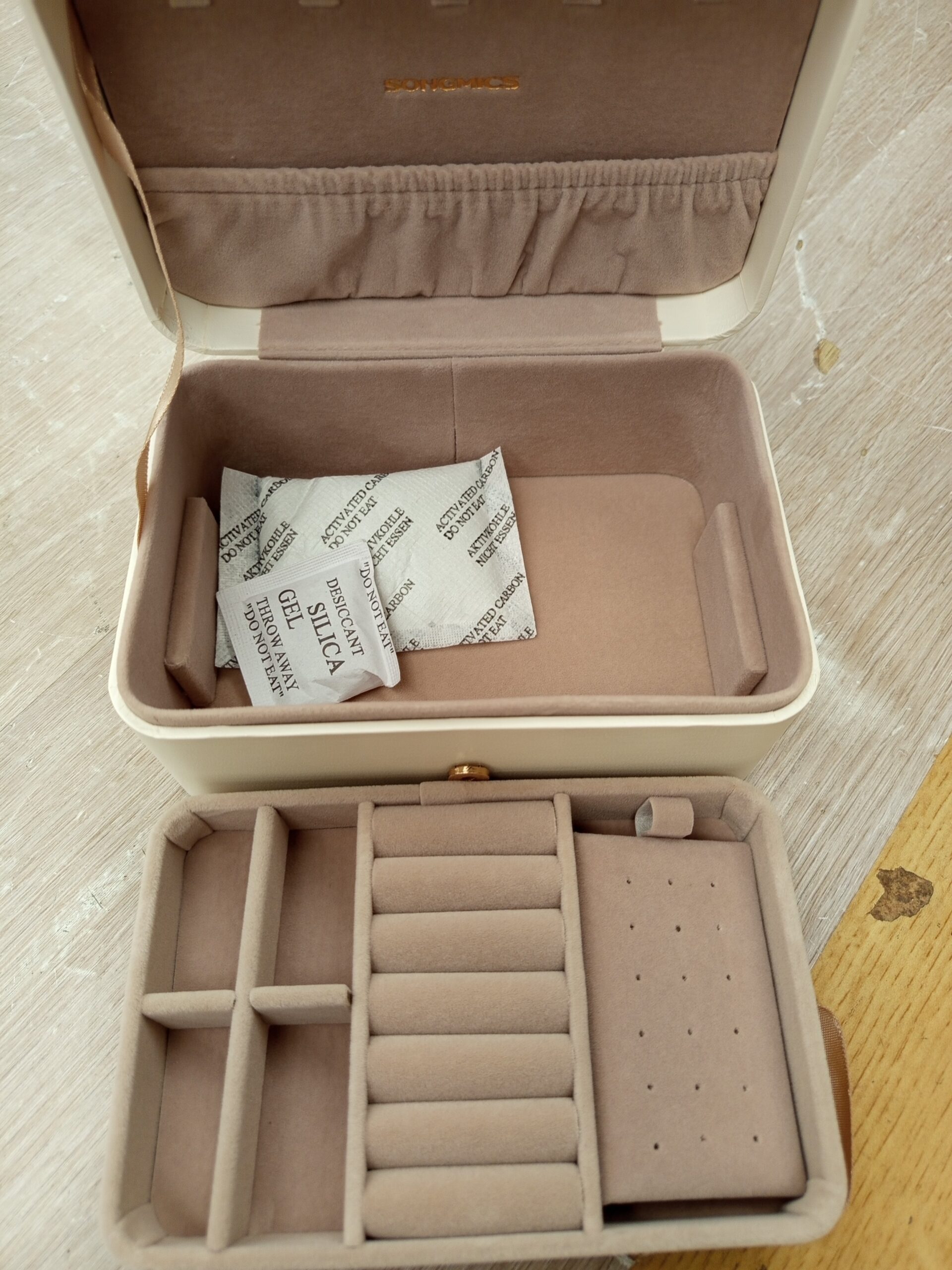 SONGMICS Colección GISELLA - Caja Joyero JBC166W01 - Imagen 6