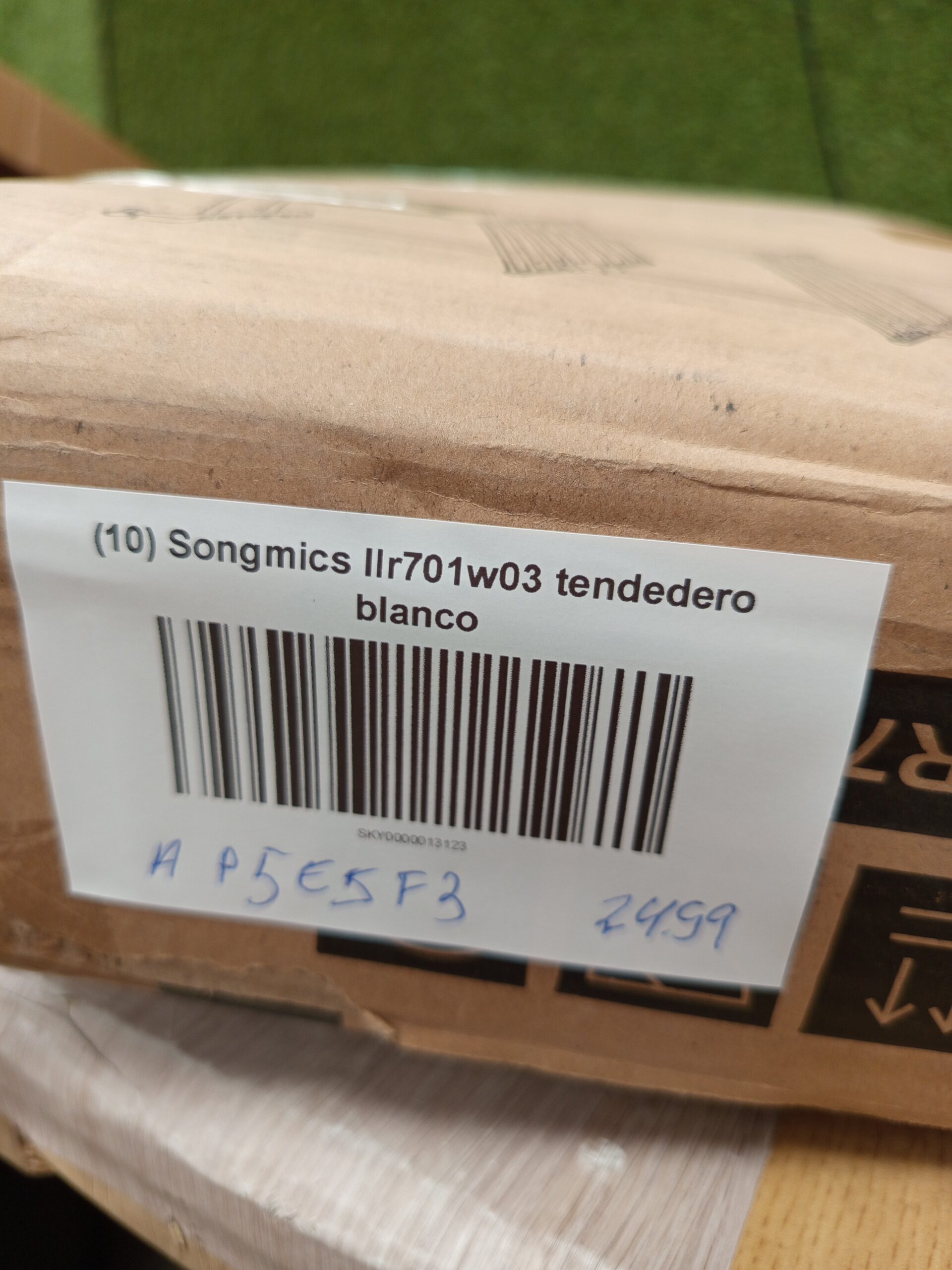 SONGMICS Soporte de secado de ropa LLR701W03 - Imagen 7