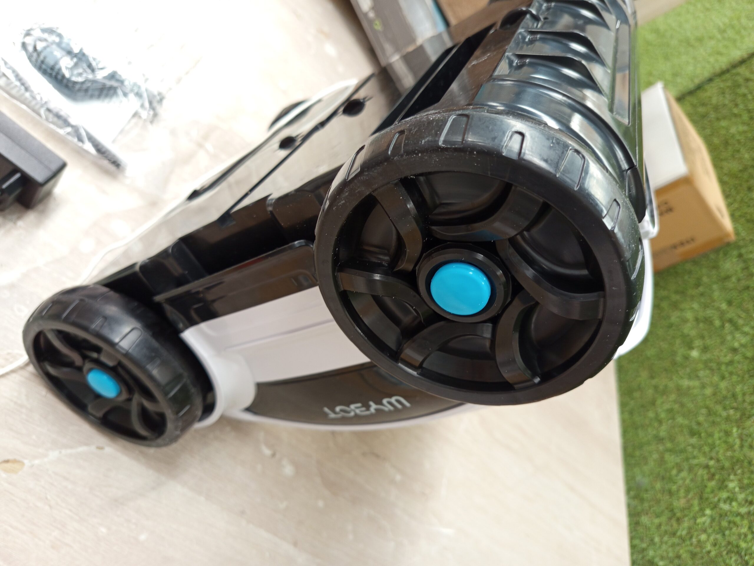 WYBOT Robot limpiafondos Piscina sin Cable - Imagen 5