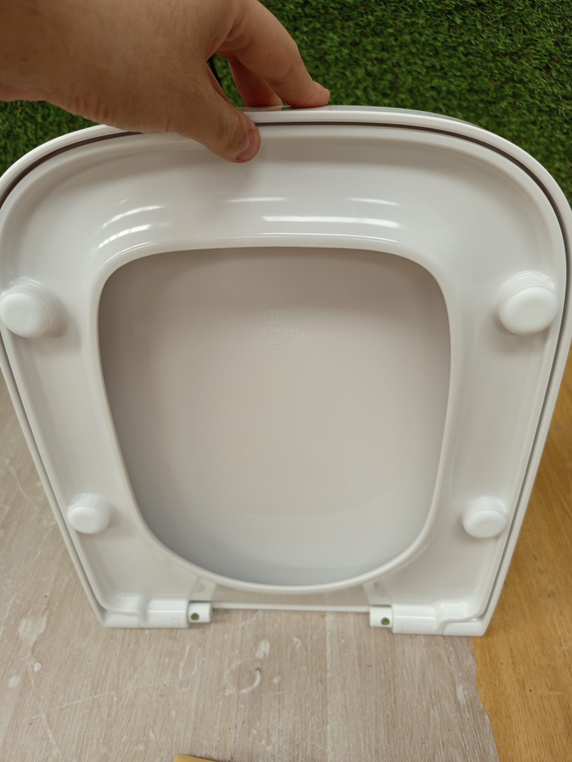 Ideal Standard T453001 Asiento de inodoro - Imagen 3