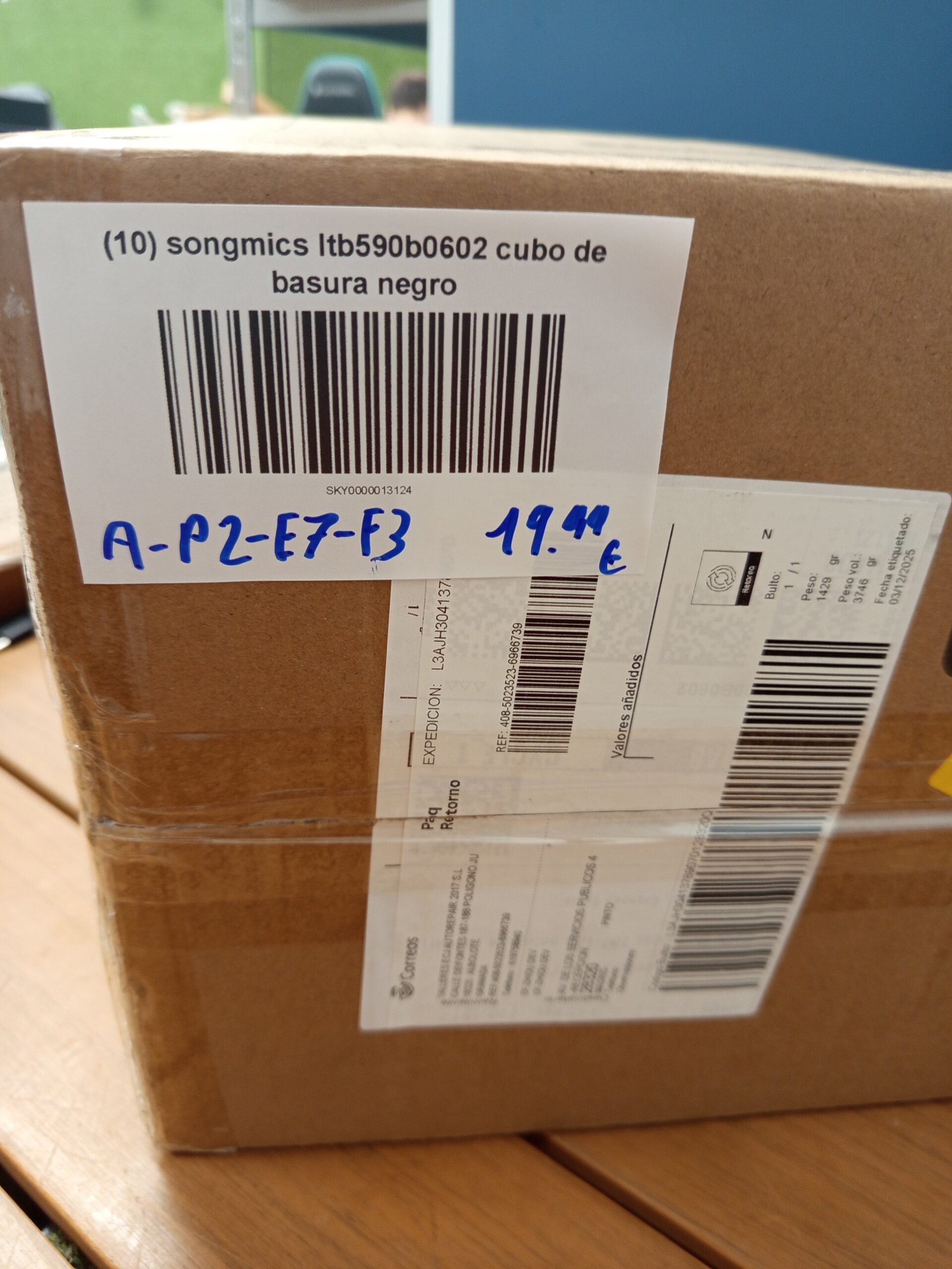 SONGMICS LTB590B0602 Cubo de Basura de Baño, 6 L - Imagen 6