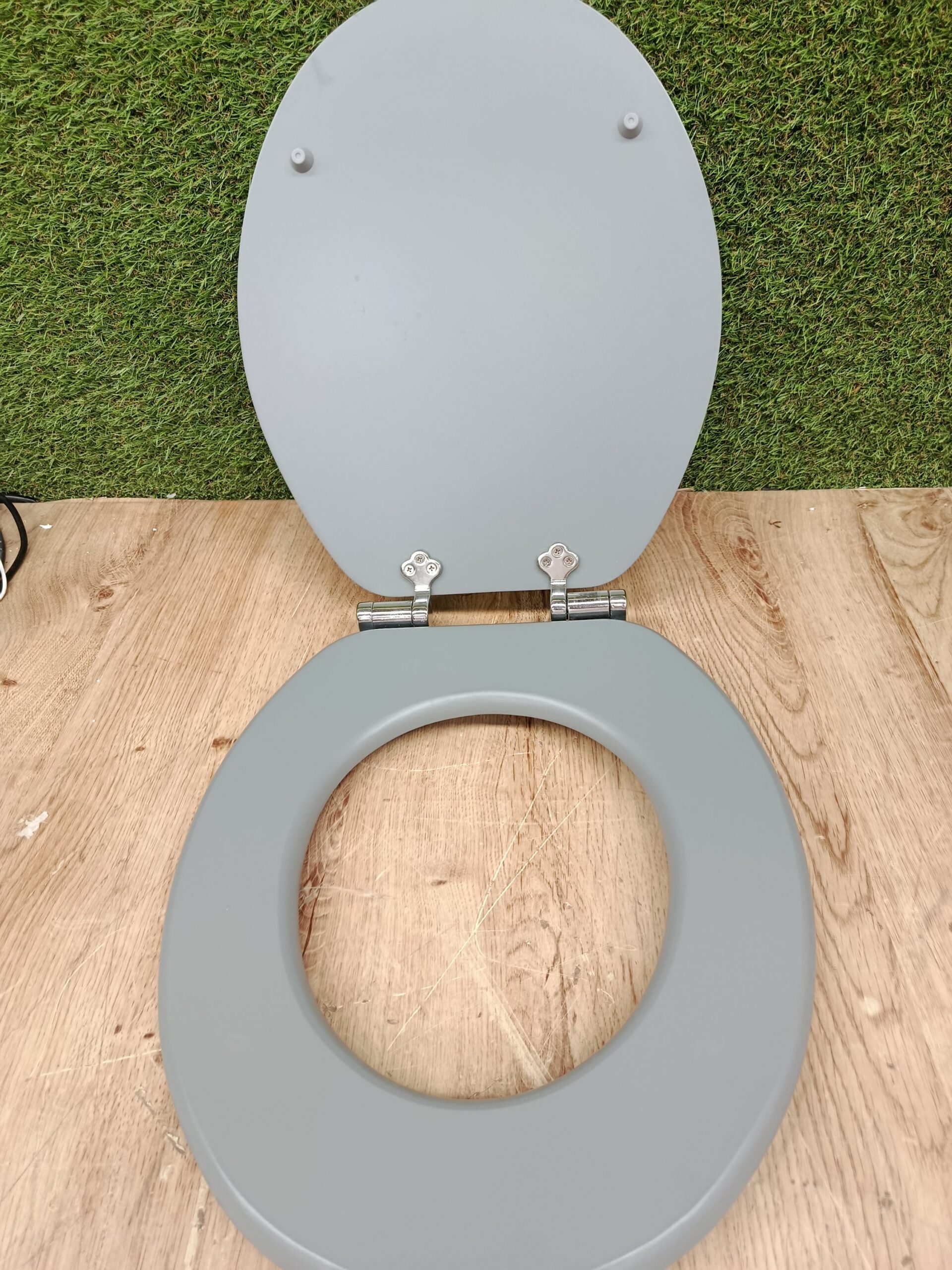 ASIENTO DE INODORO CON DESCENSO AUTOMATICO - Imagen 6