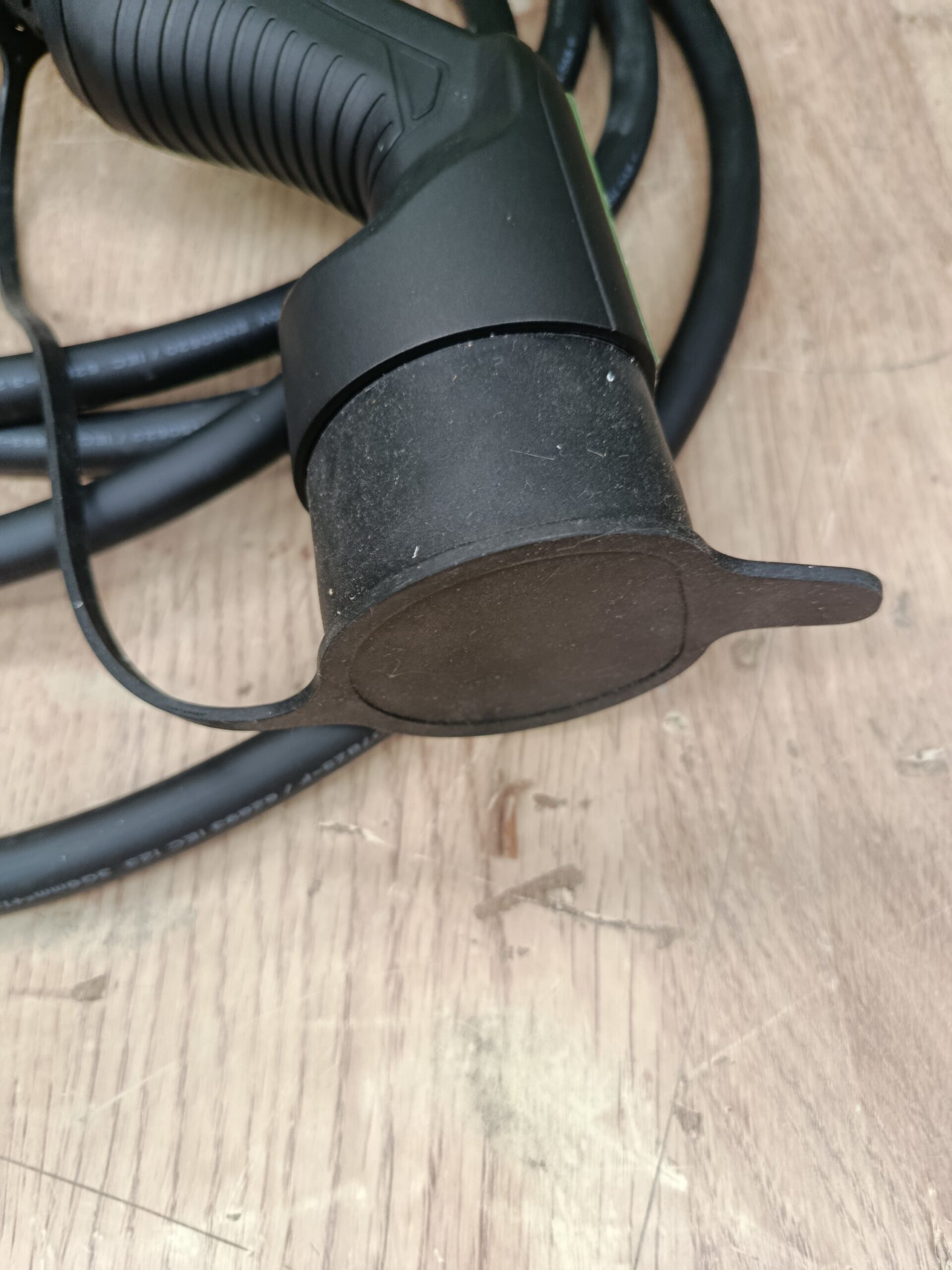 CABLE DE CARGA PARA COCHE ELECTRICO - Imagen 4