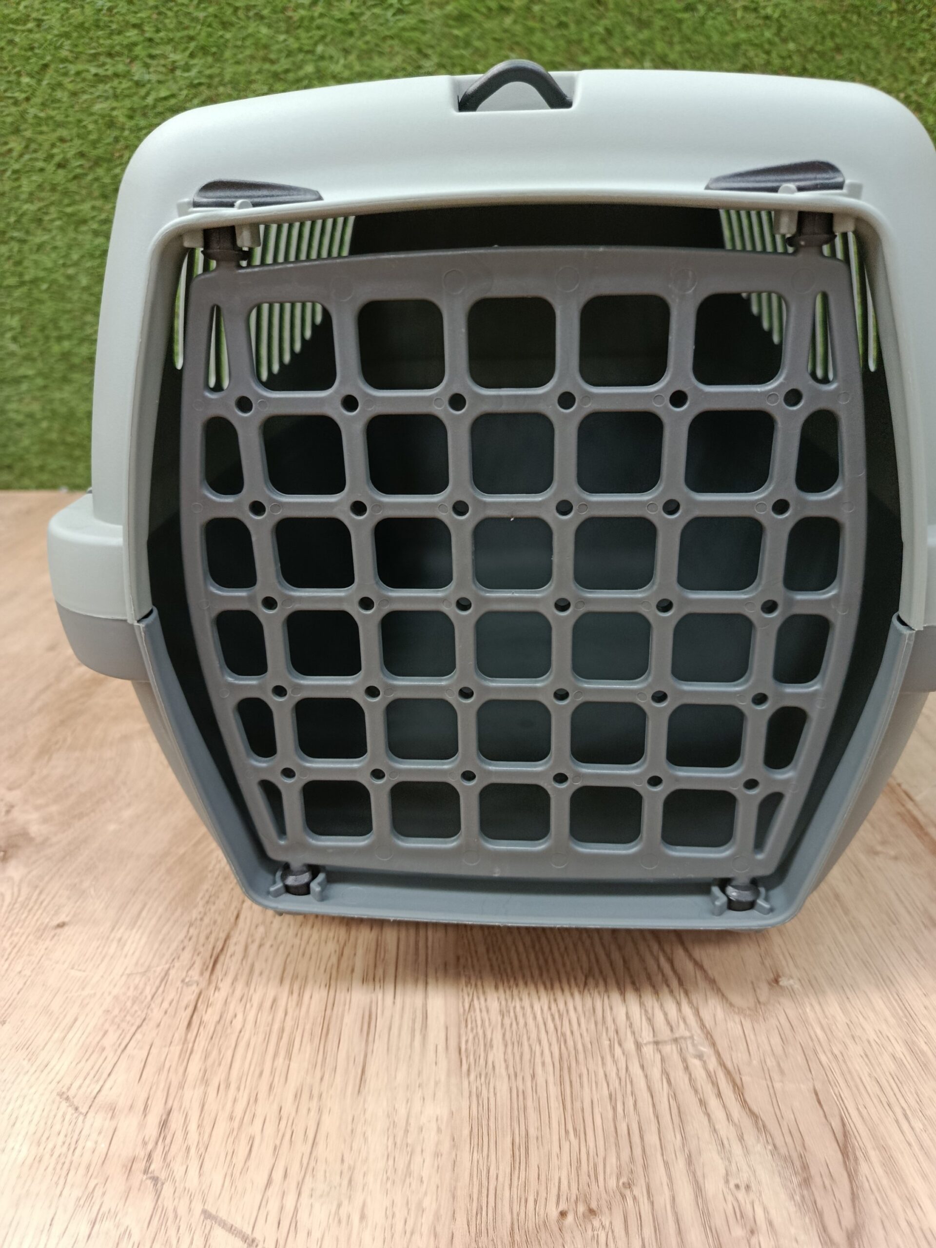 TRASPORTIN PARA MASCOTAS VERDE Y GRIS - Imagen 3