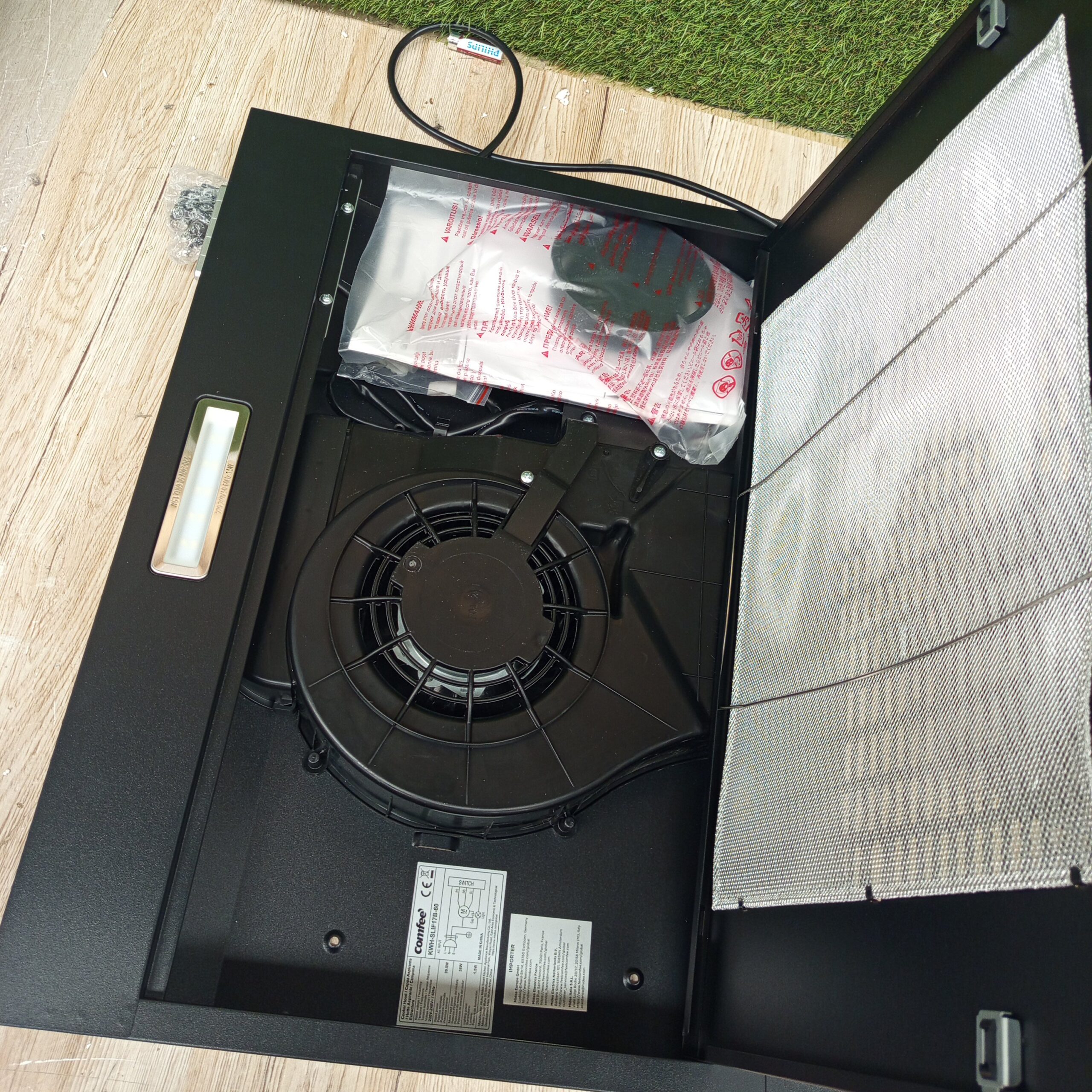 Campana Extractora - SLIF17-60 LED - COMFEE - Imagen 5