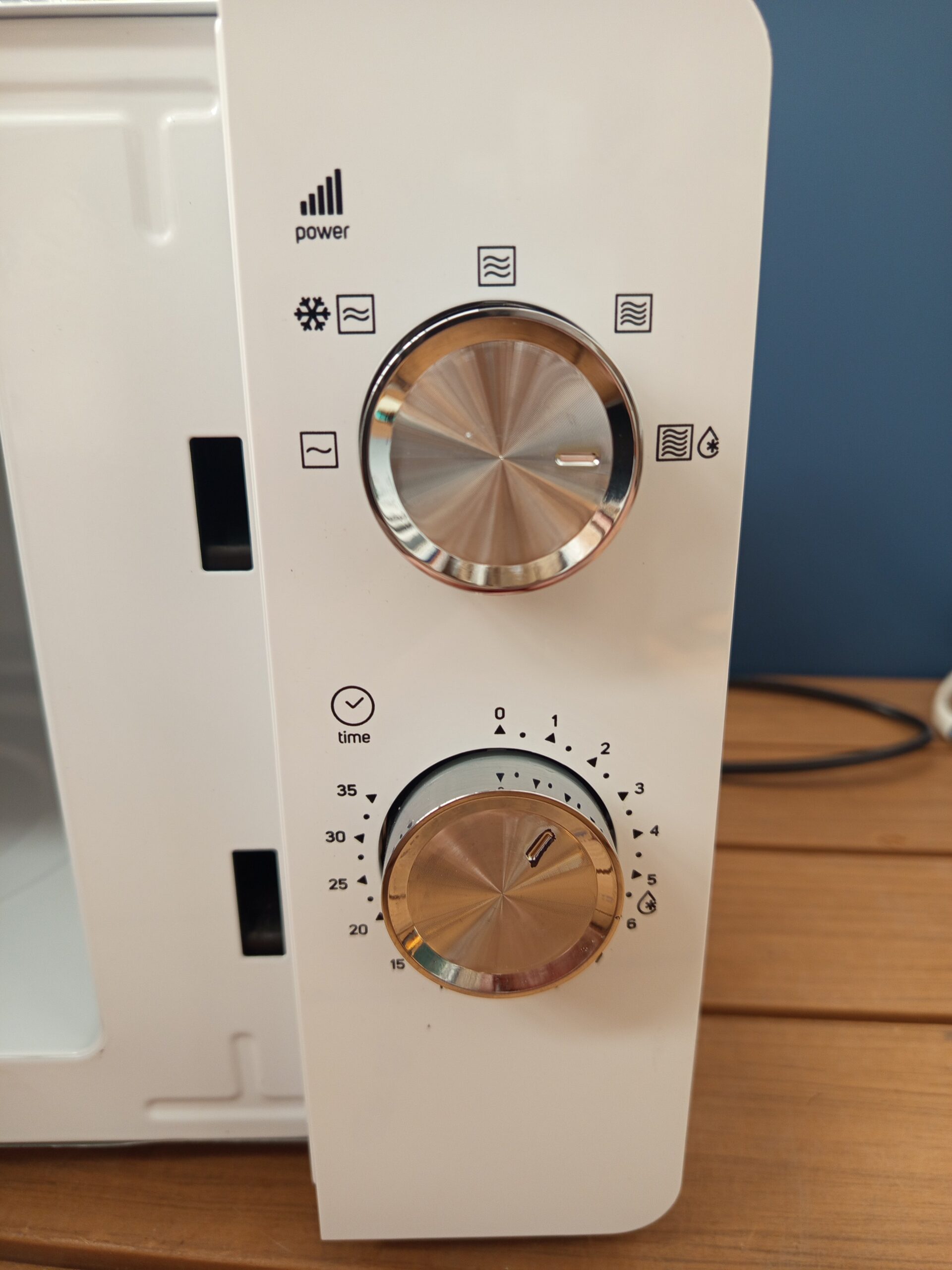 ProductoTaurus Microondas 20L, 700W, 5 potencias, Sin Grill. - Imagen 7