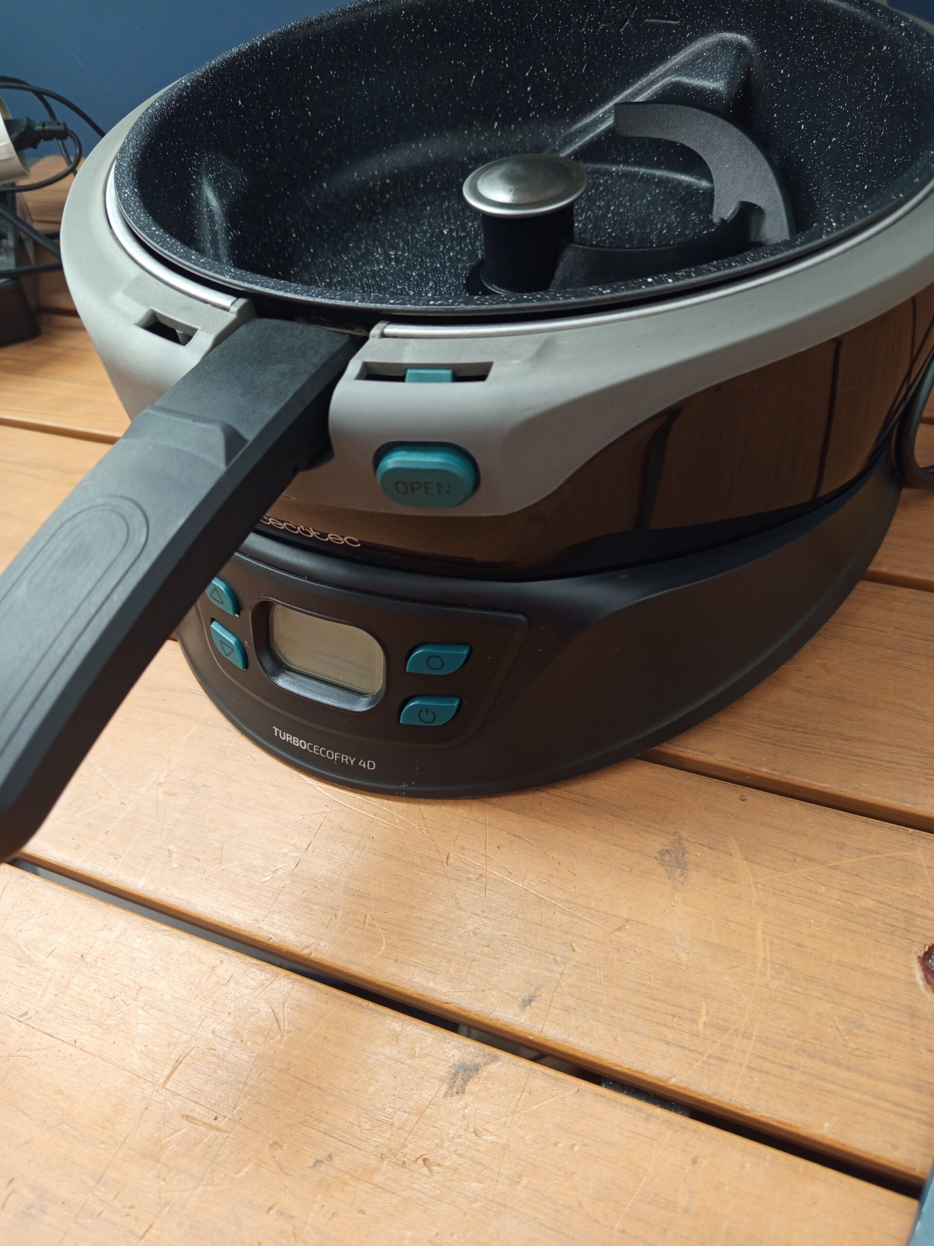 Cecotec Freidora sin Aceite 3,5 L de Aire Caliente TurboCecoFry 4D Healthy. 1350. - Imagen 2