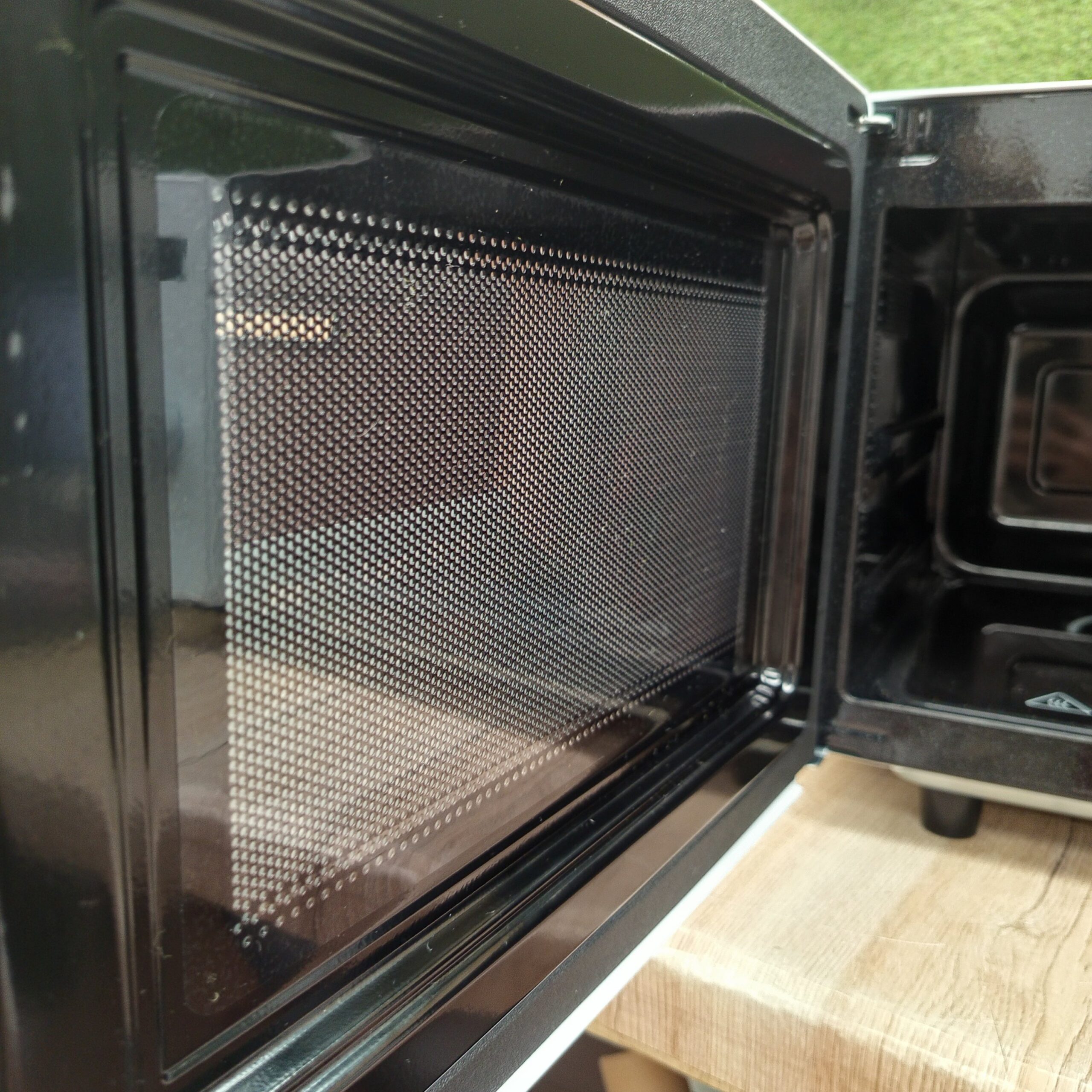 Microondas sin Plato Digital - GrandHeat 2500 - Imagen 7