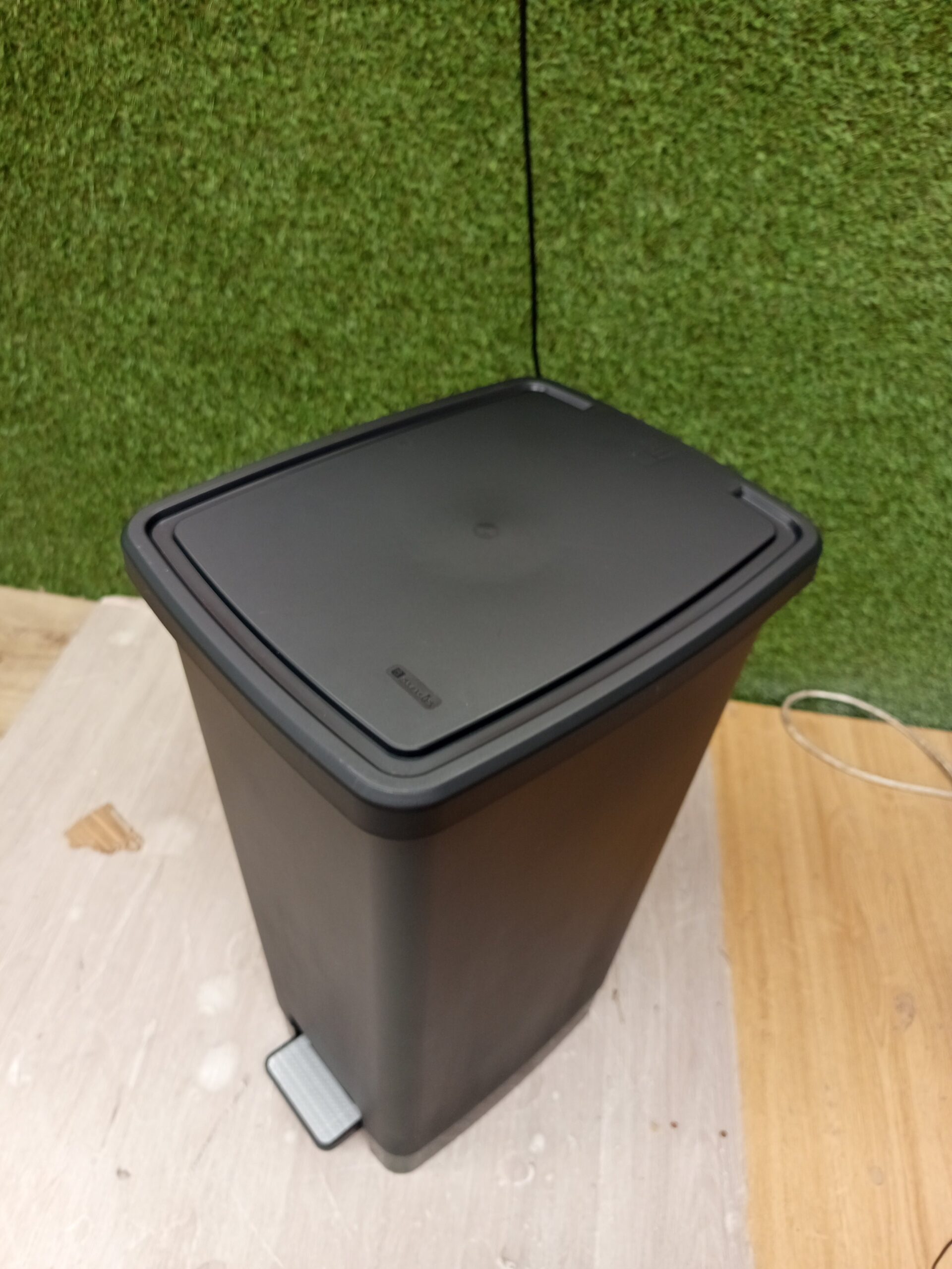 SUNDIS Flat Bin, cubo de basura con pedal, 40 L - Imagen 3