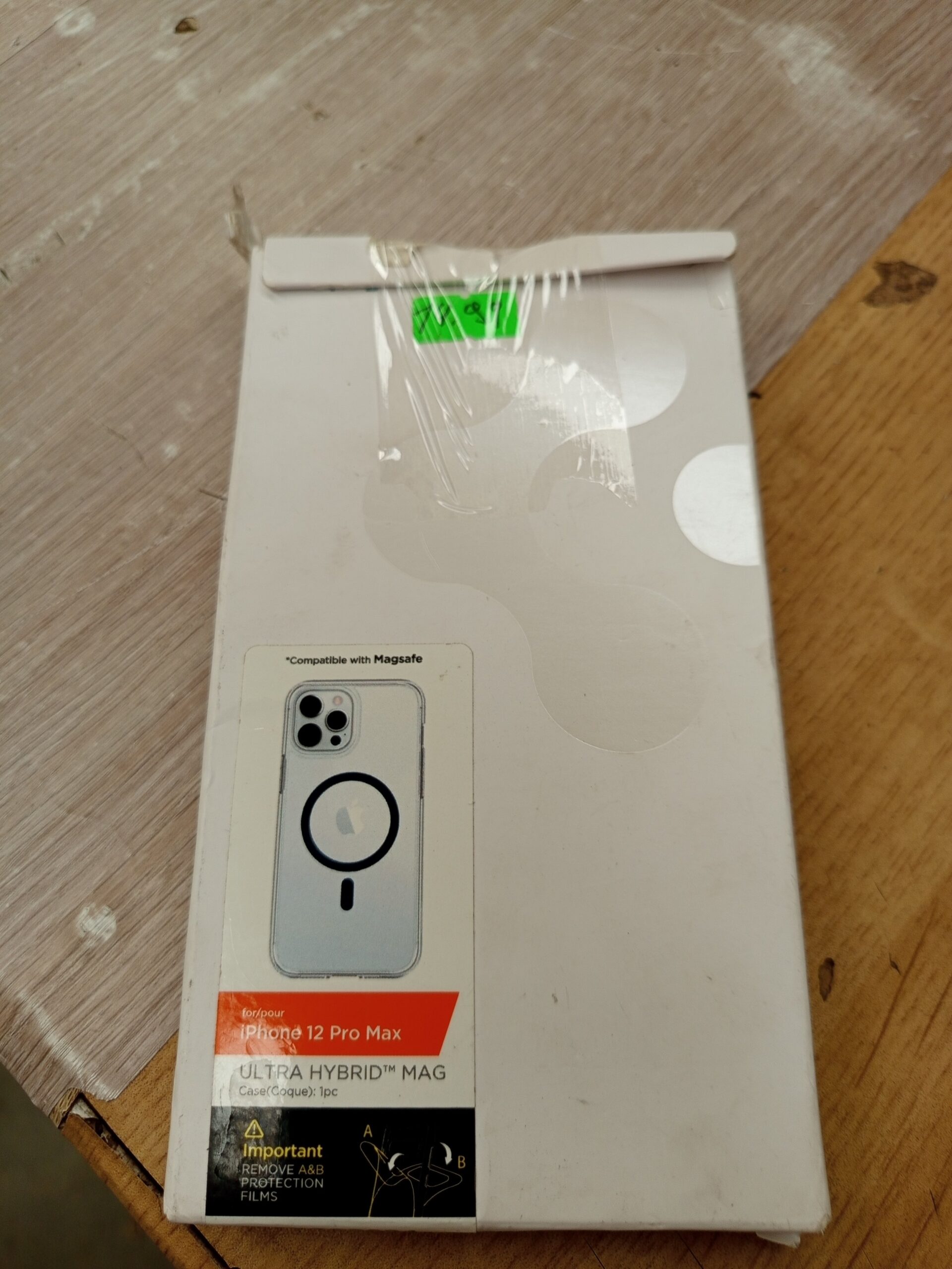 Funda Spigen Ultra Hybrid Mag MagSafe para Apple iPhone 12 Pro Max - Imagen 4