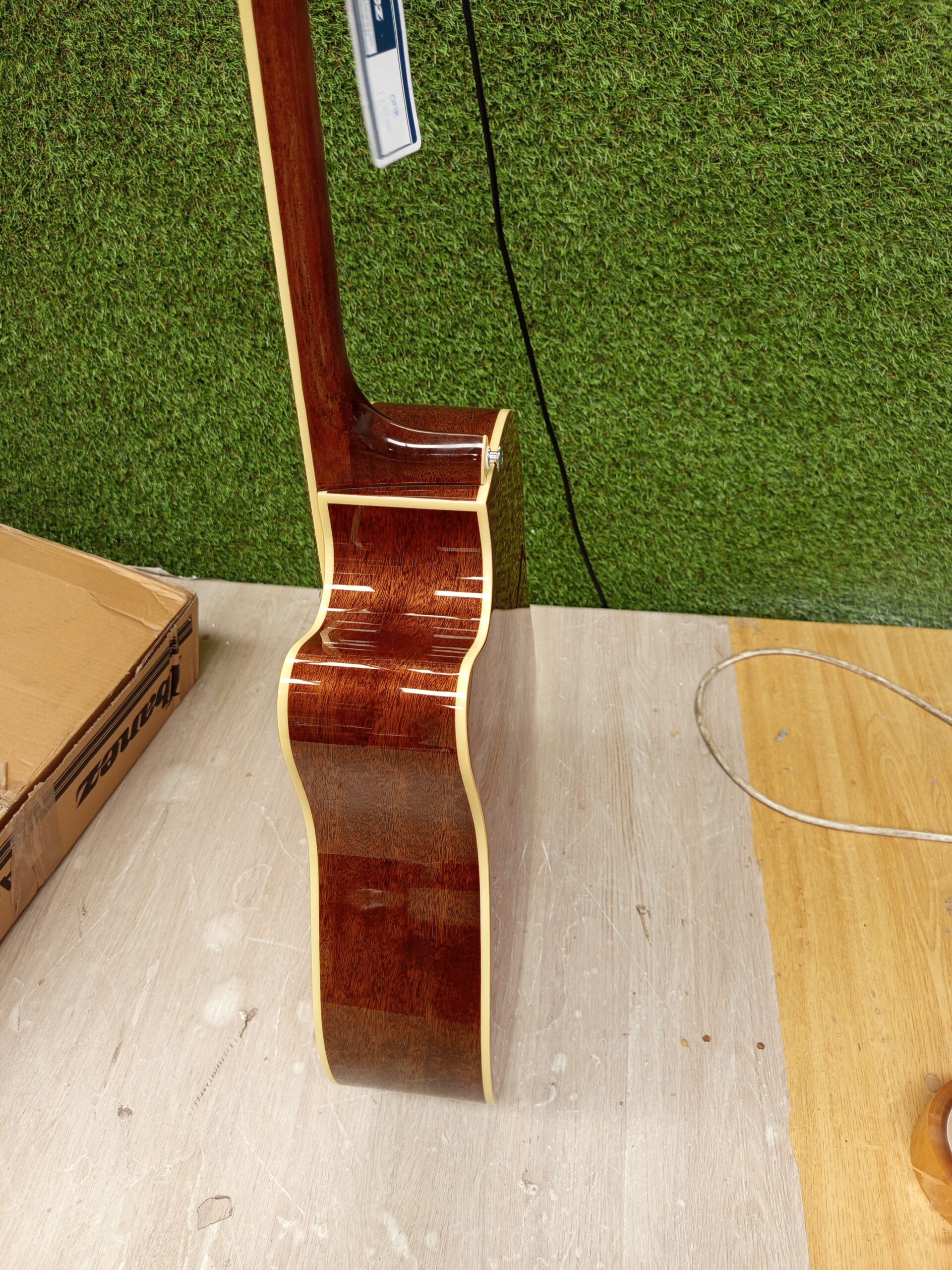 Ibanez Performance Series PF1512CE-NT. - Imagen 10