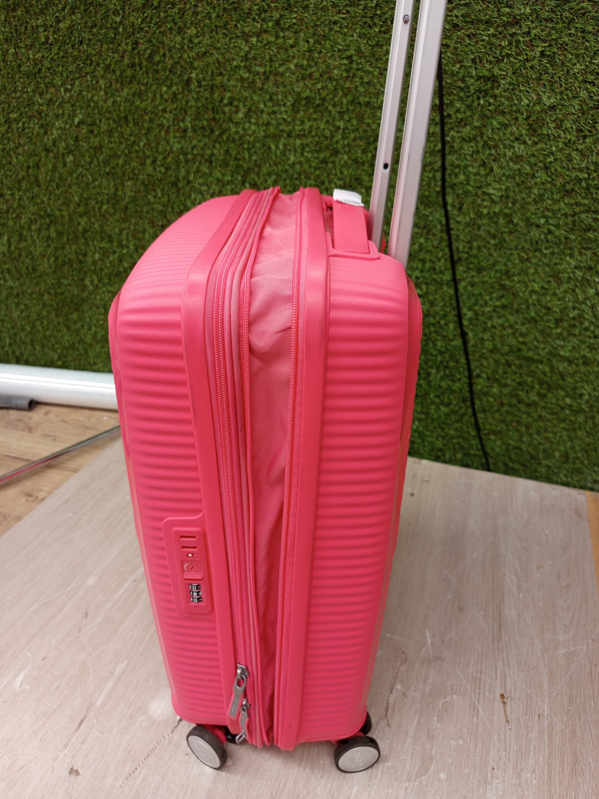Maleta American Tourister Soundbox - Imagen 3