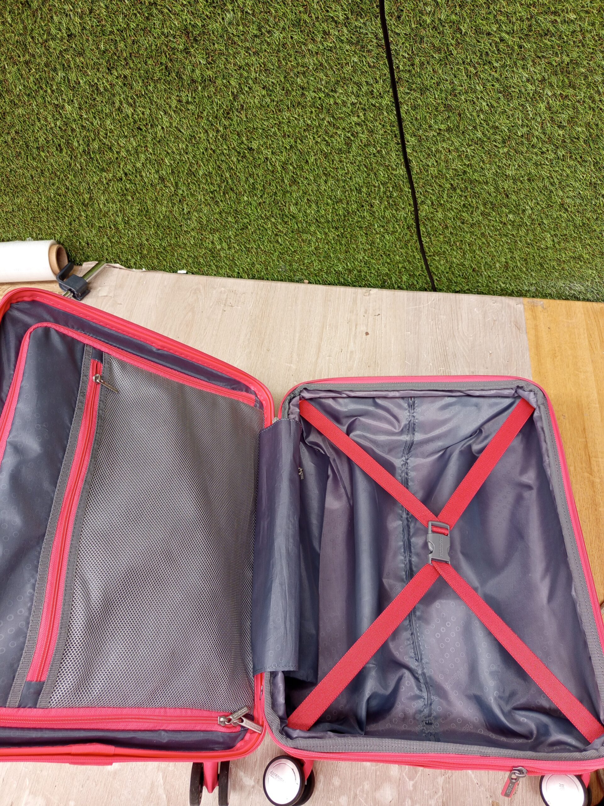 Maleta American Tourister Soundbox - Imagen 7