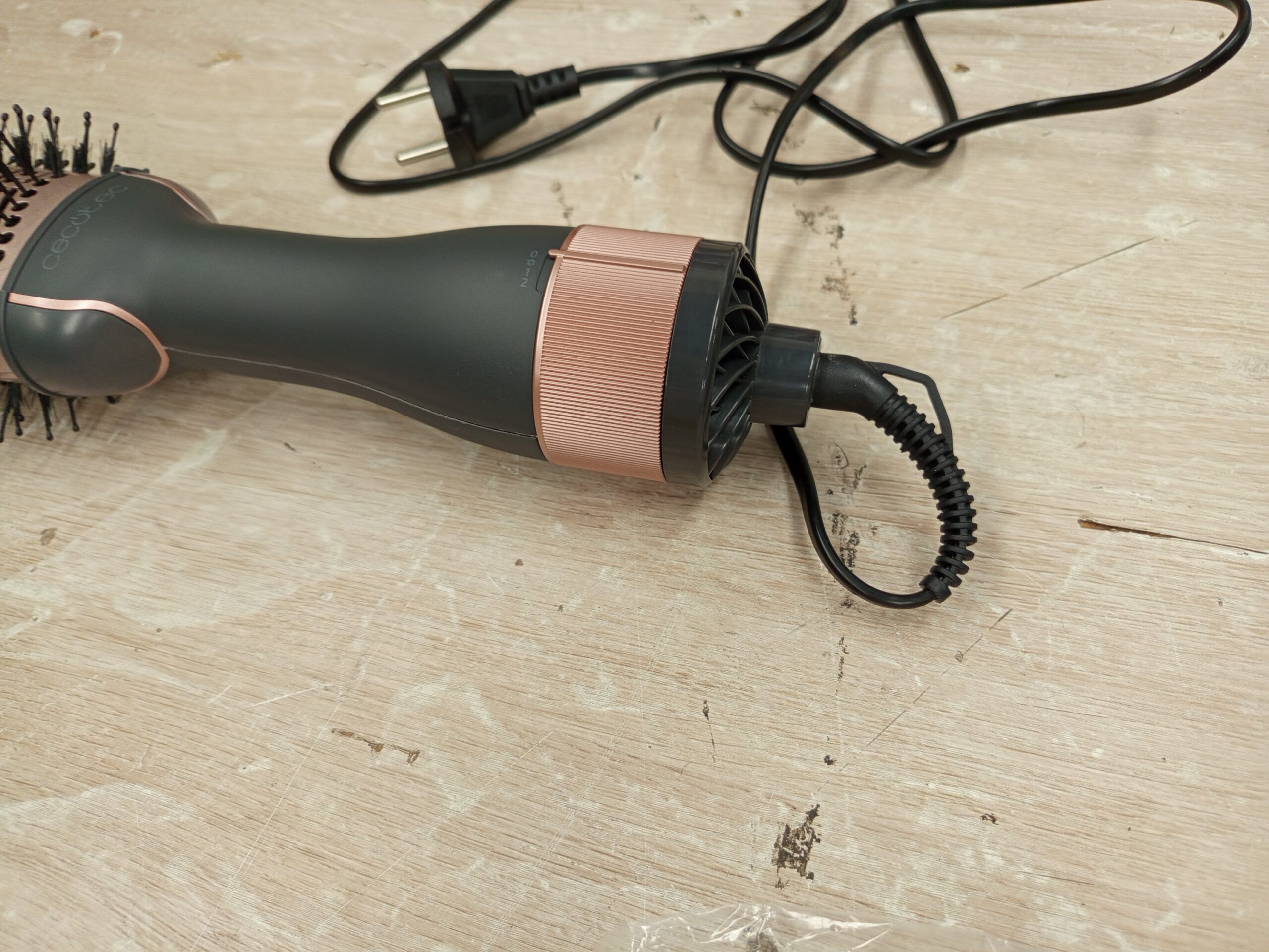 Cecotec Cepillo de Aire Bamba CeramicCare Single, 1200W - Imagen 2