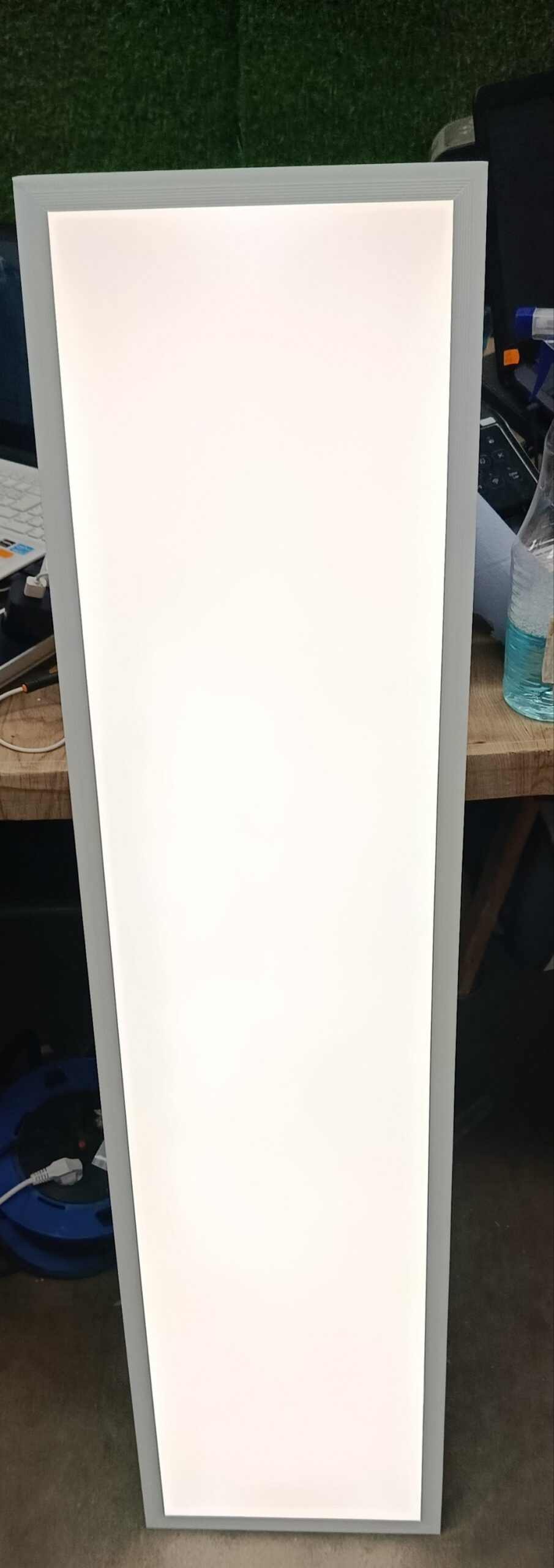 LAMPARA LED RGB - Imagen 3