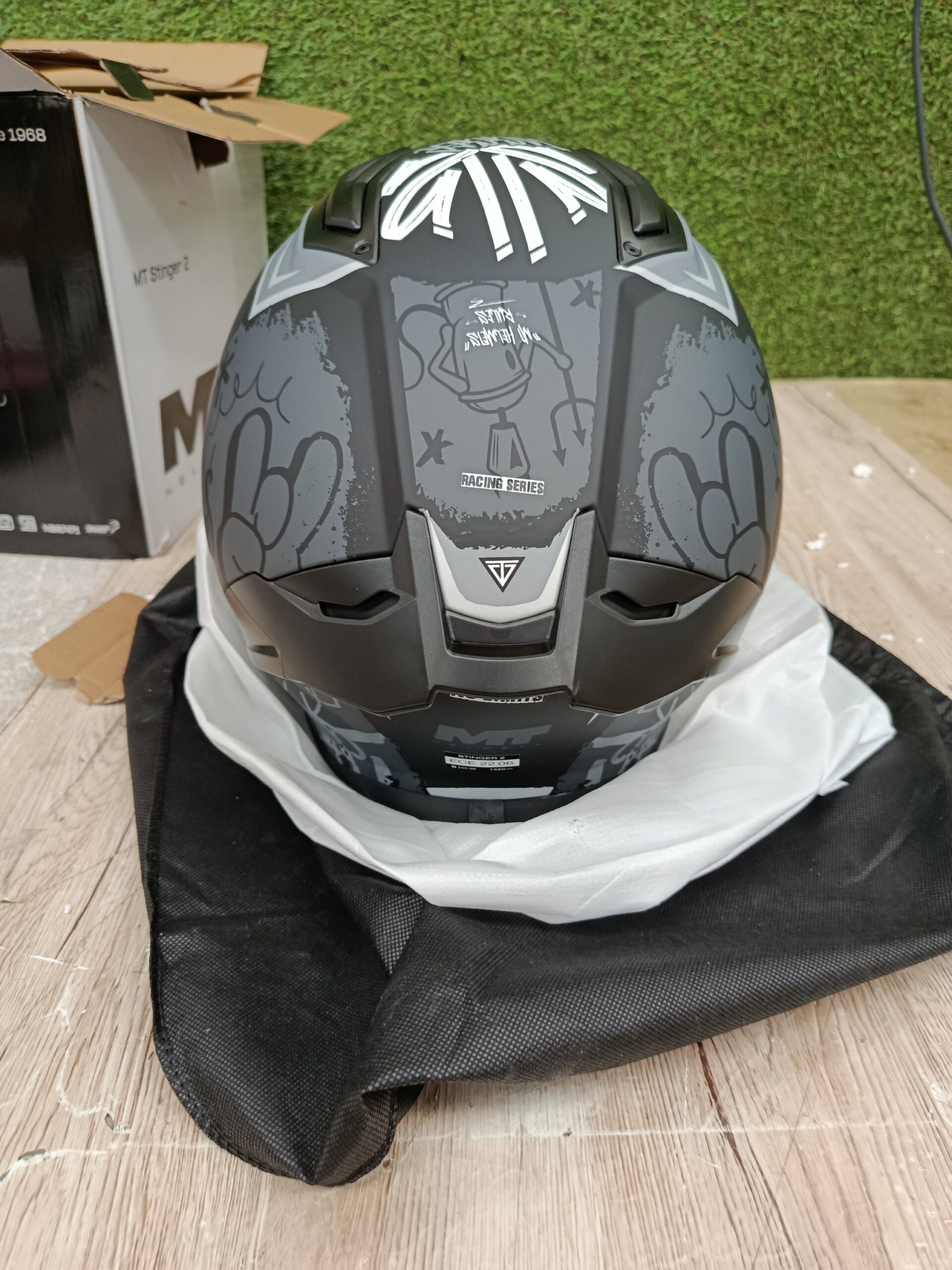 MT HELMETS STINGER 2 CASCO MOTO - Imagen 6