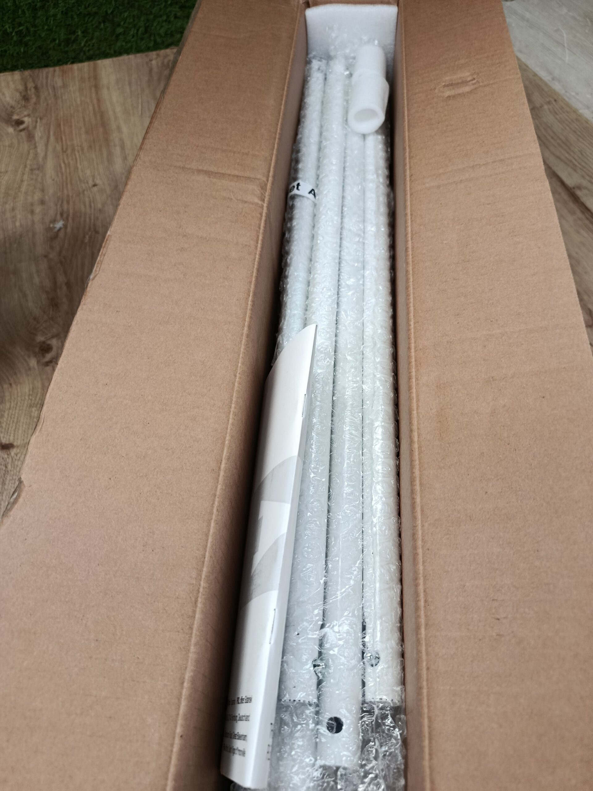 COSTWAY BS10045MS Barandilla de Cama Plegable Con Correas de Seguridad - Imagen 3
