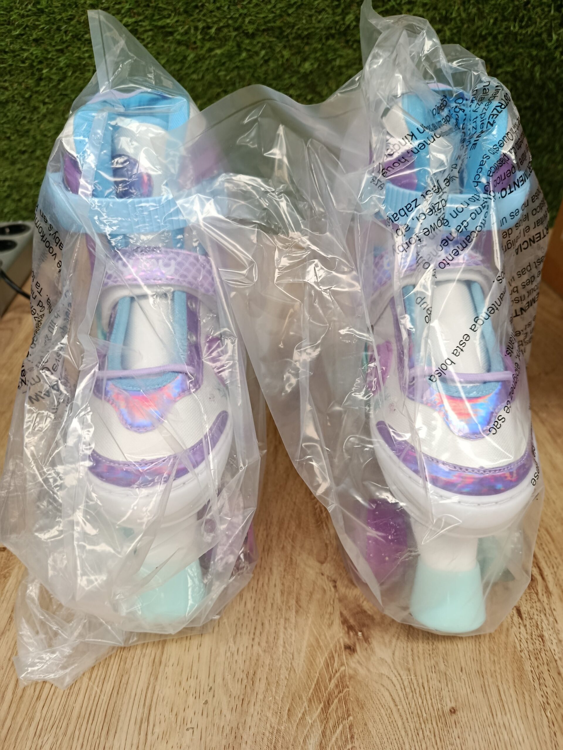 COSTWAY TS10389PU Patines de Cuatro Ruedas Para Niños - Imagen 3
