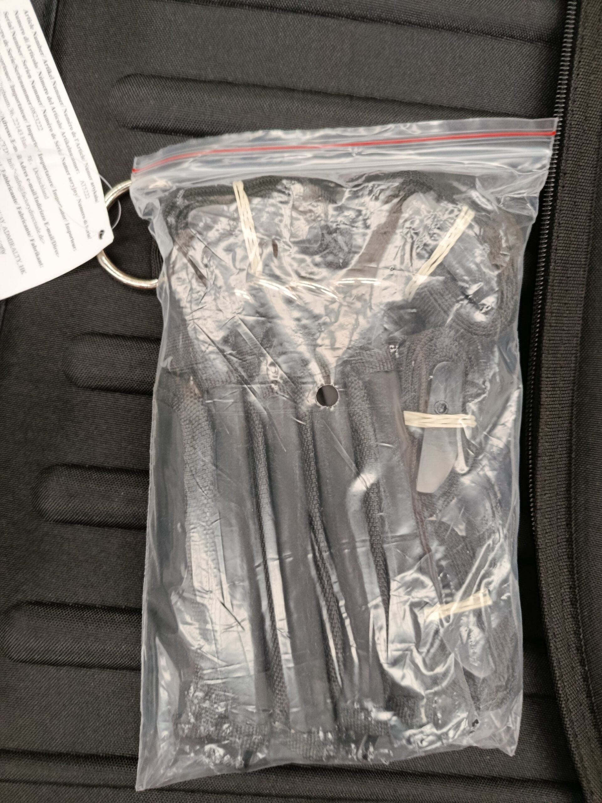 COSTWAY AT5222BK Bolsa de techo de portaequipajes impermeable con correas - Imagen 6