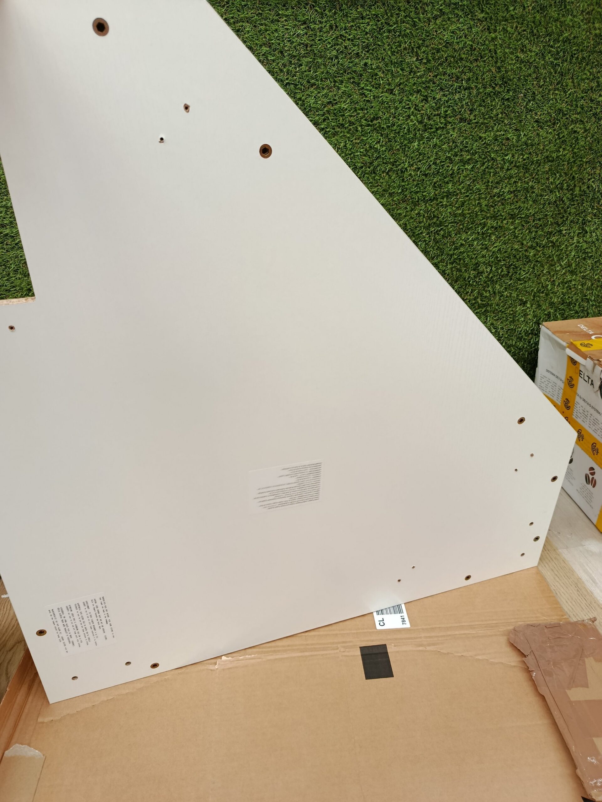 COSTWAY JV12431DE-WH Mesa Escritorio para juegos bandeja color blanco - Imagen 4