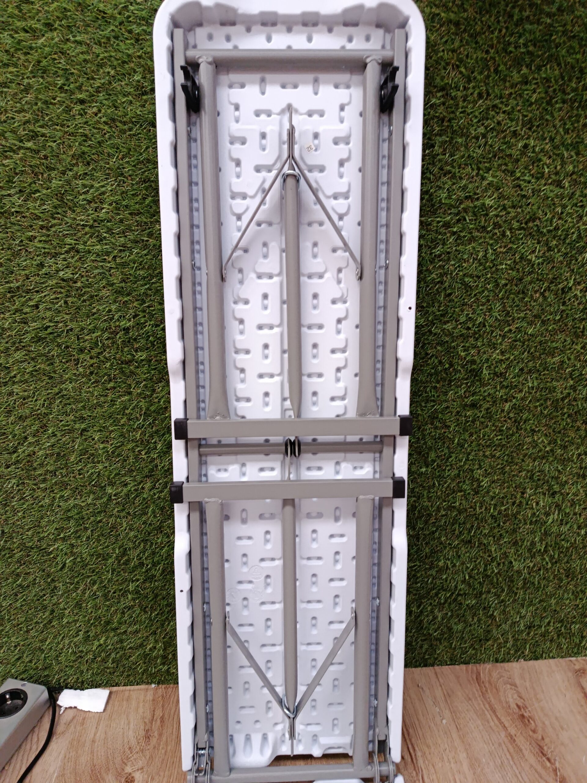 COSTWAY NP11891WH-1 Banco Plegable Blanco - Imagen 4
