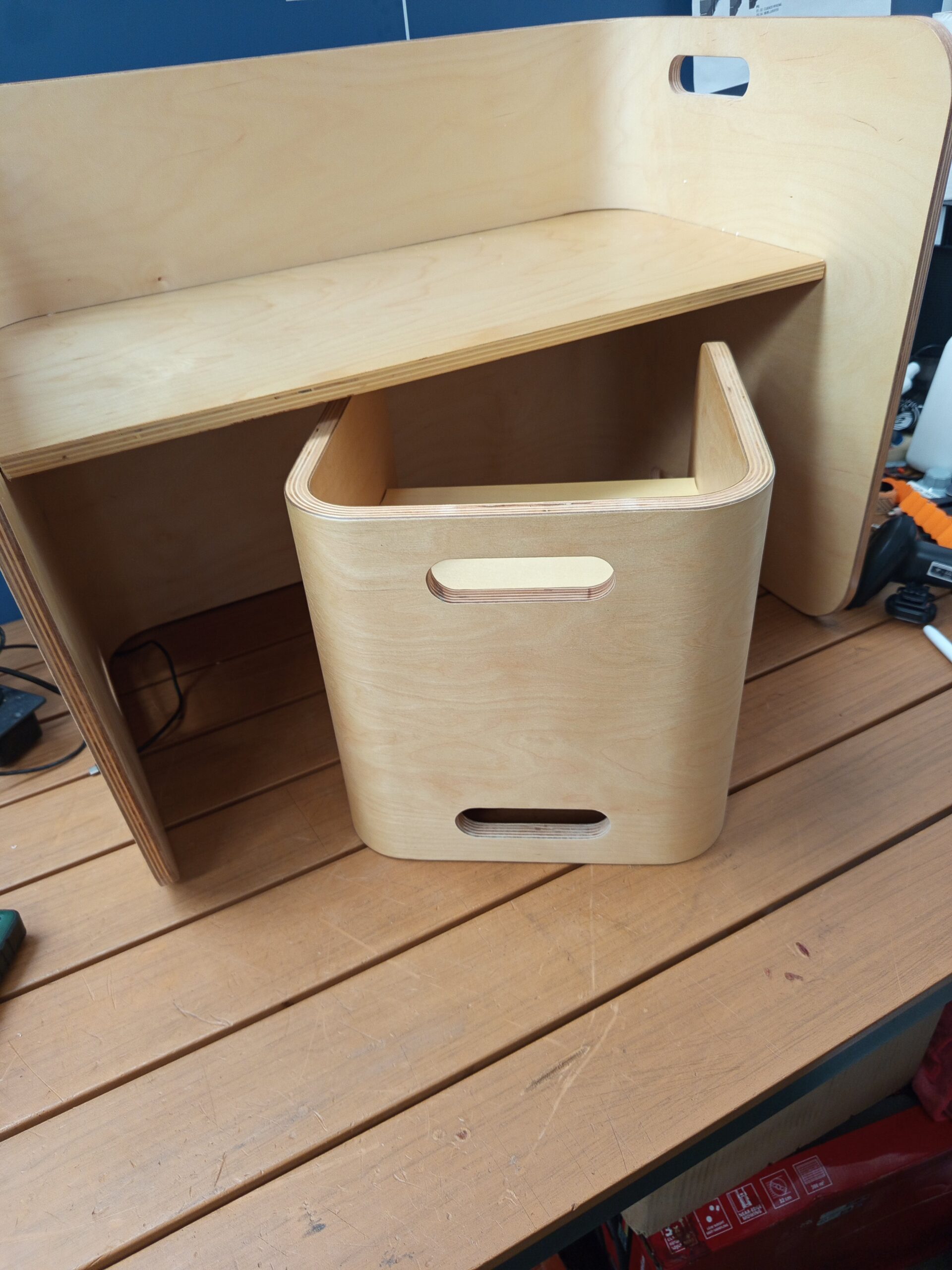 COSTWAY HY10091NA Juego de mesa y sillas de madera. - Imagen 4