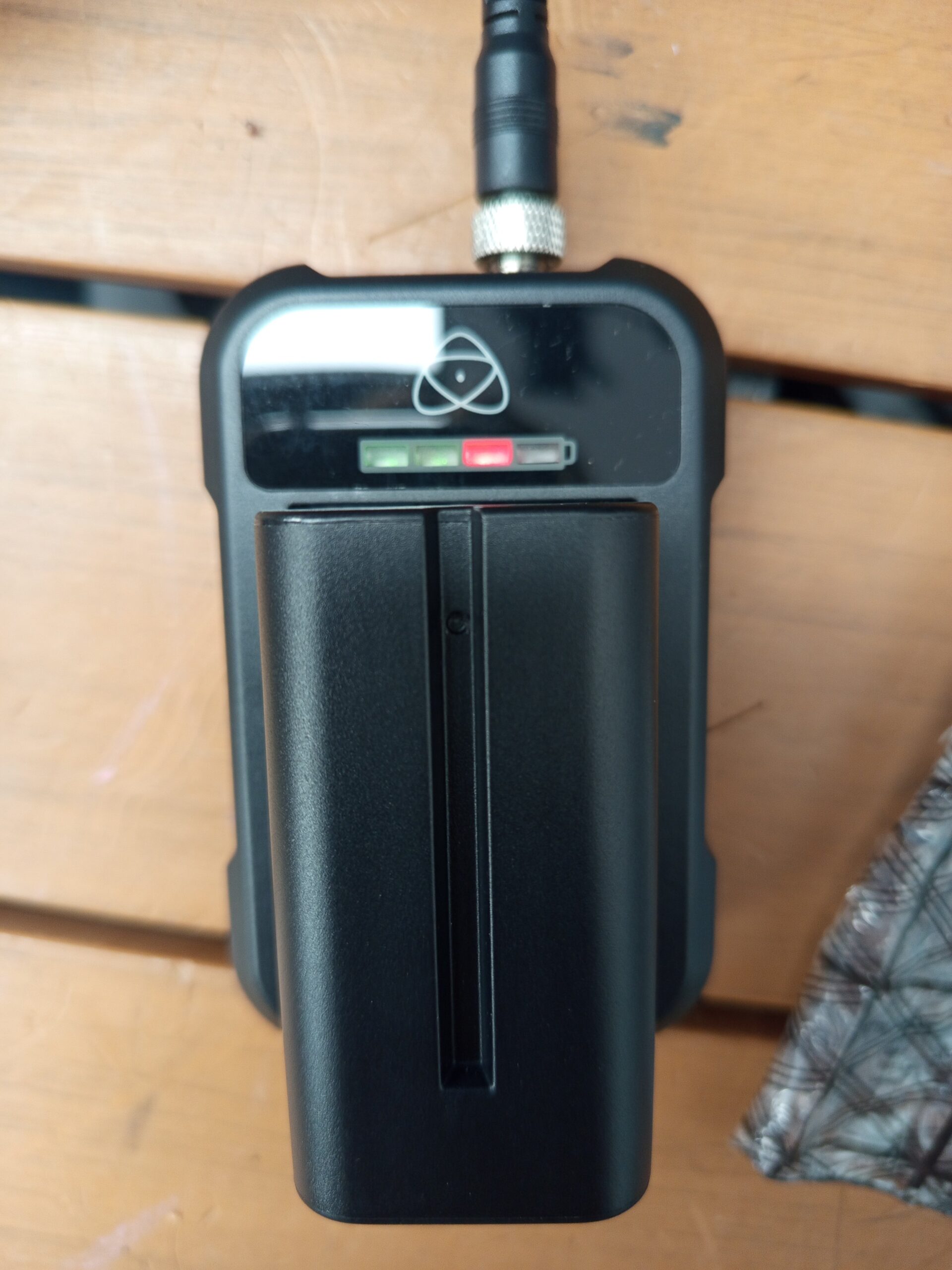 ATOMOS ATOMX Power Kit. - Imagen 9