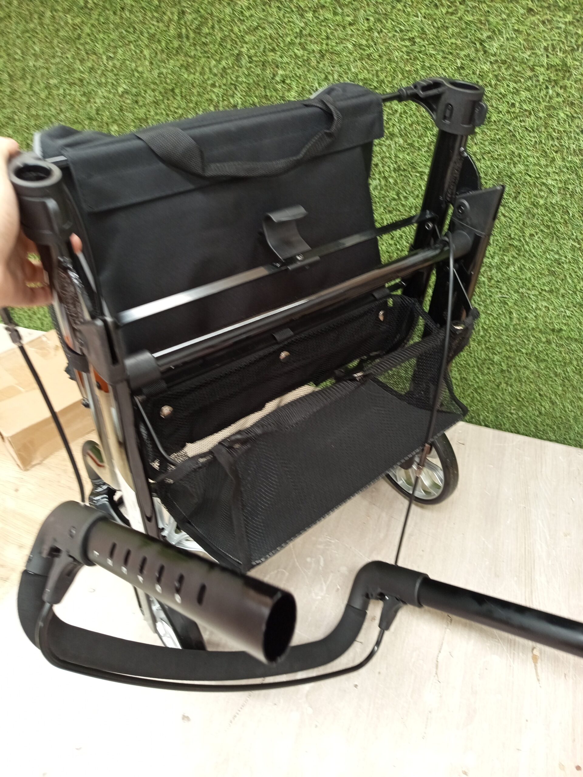 Andador Para La Compra Con Mochila Mobiclinic - Imagen 5