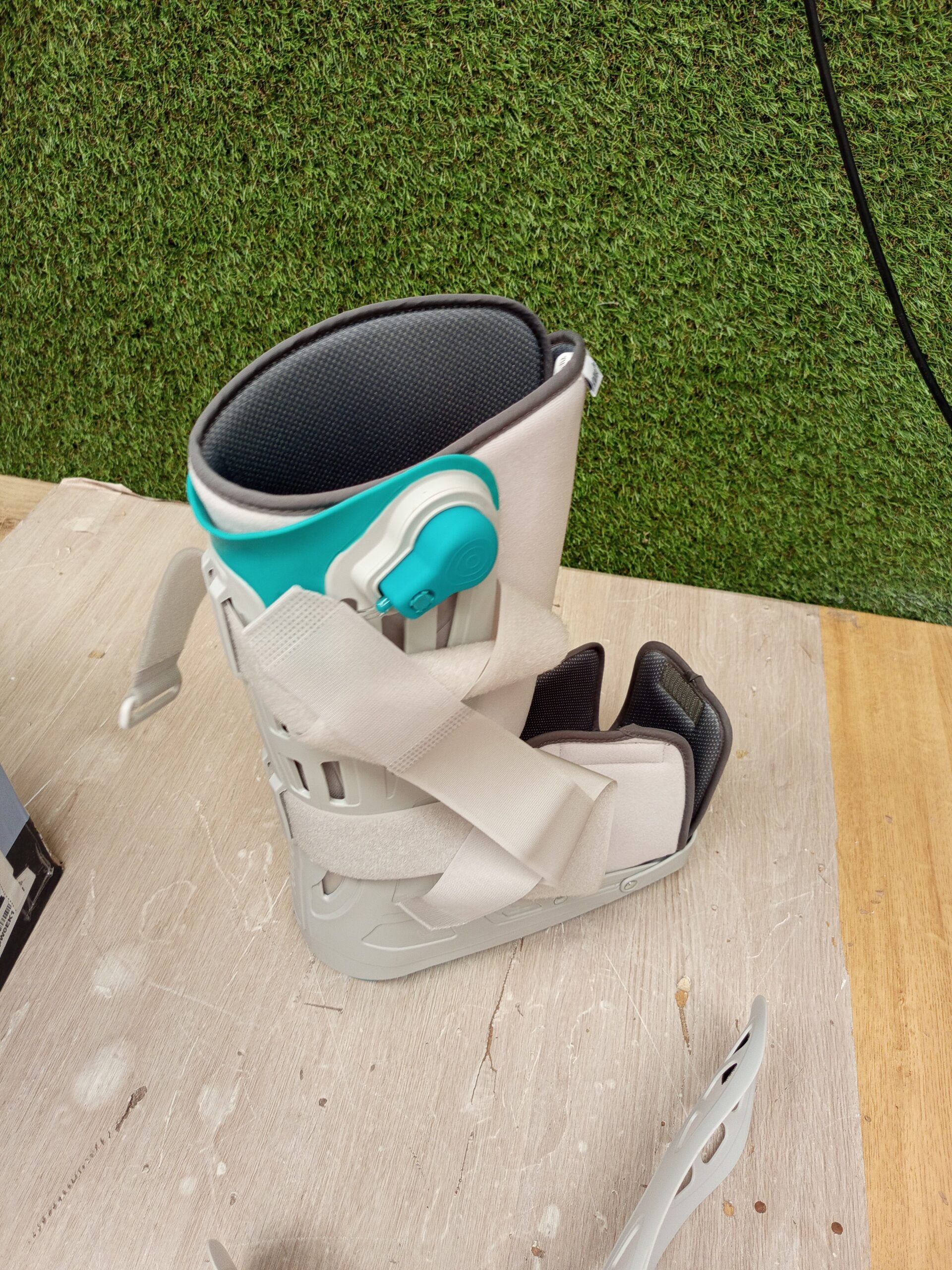 Bota Walker Larga, Bota Ortopédica Ajustable KMINA - Imagen 8
