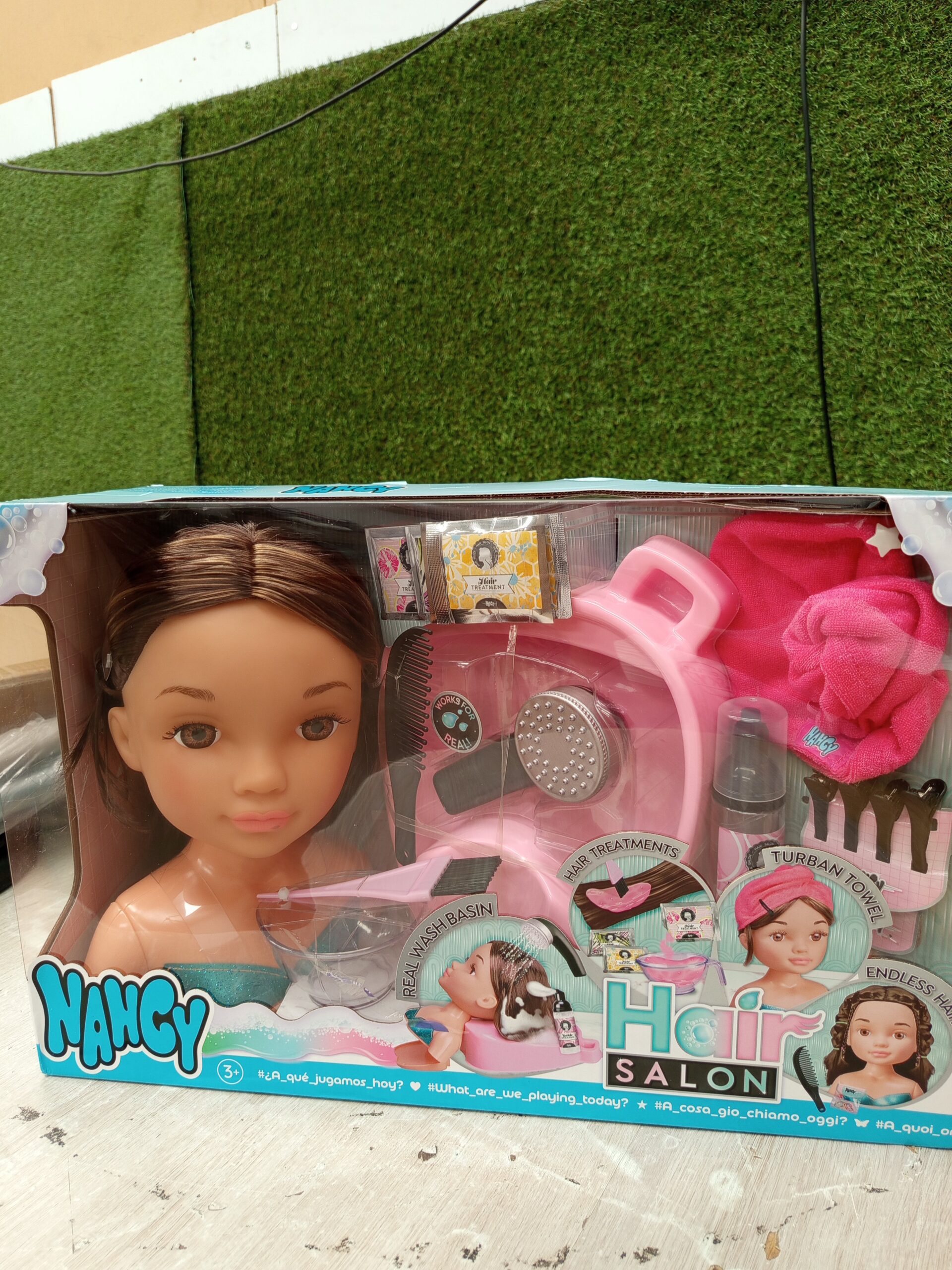 Hair Salon - Busto Morena con Lavacabezas - Imagen 3