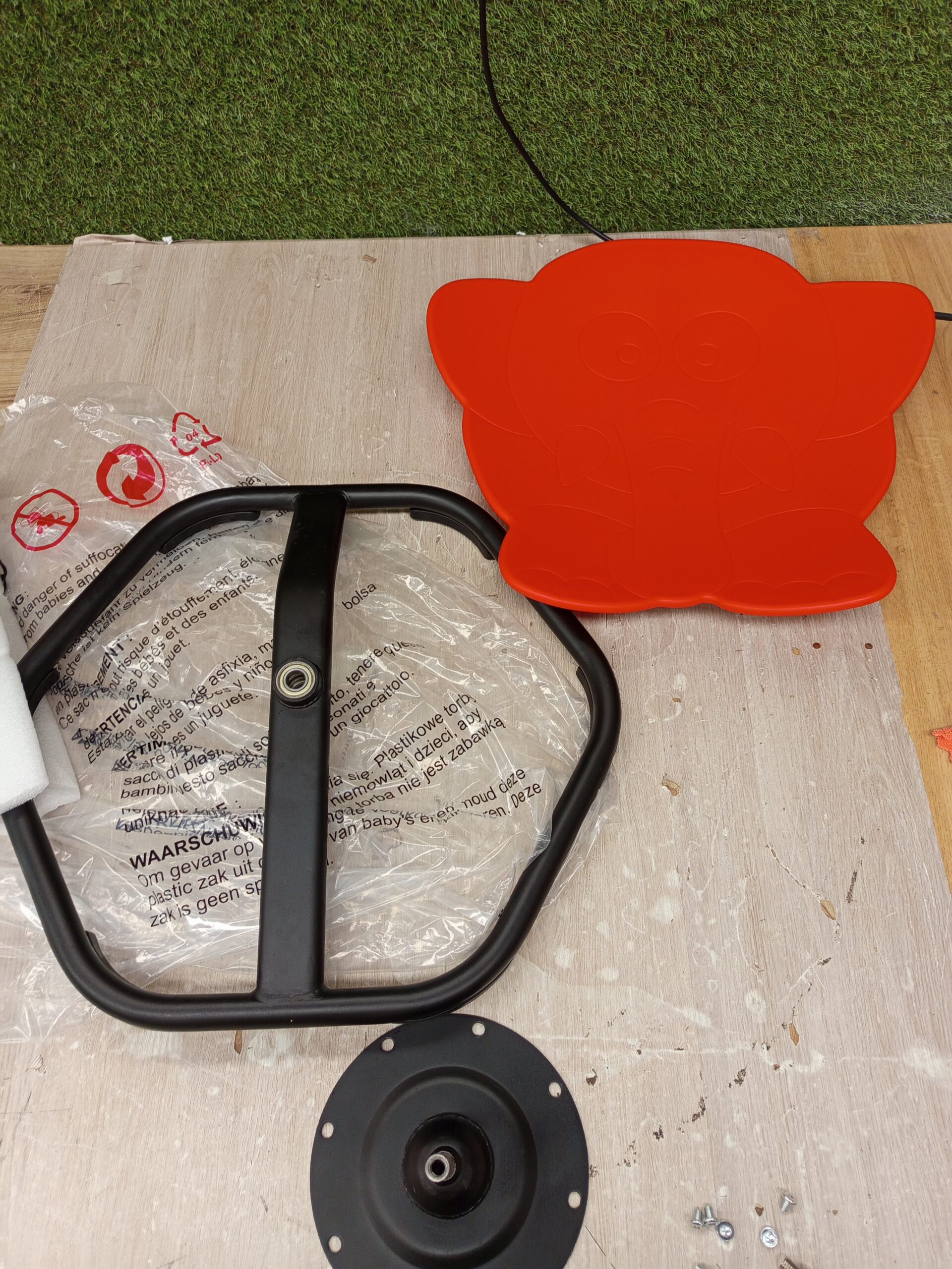 Silla giratoria infantil Costway - Imagen 4