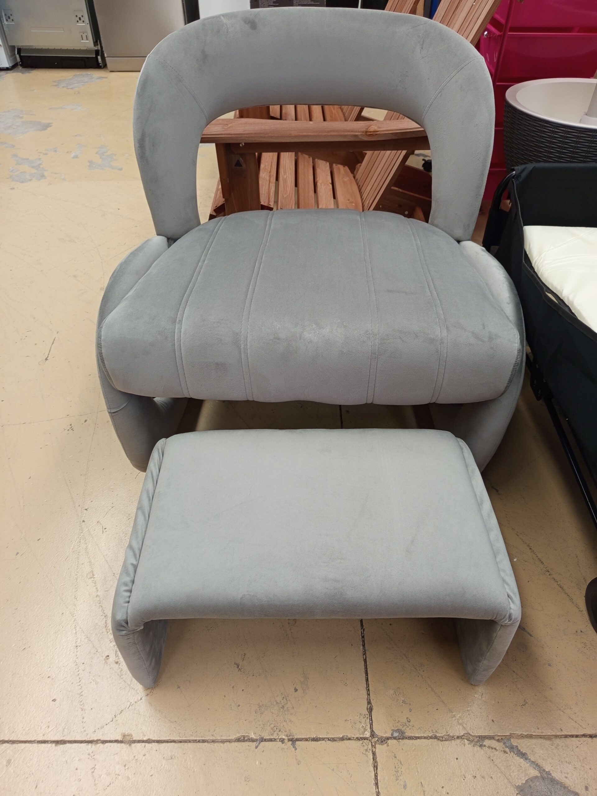 Sillón auxiliar gris Costway con otomana - Imagen 4