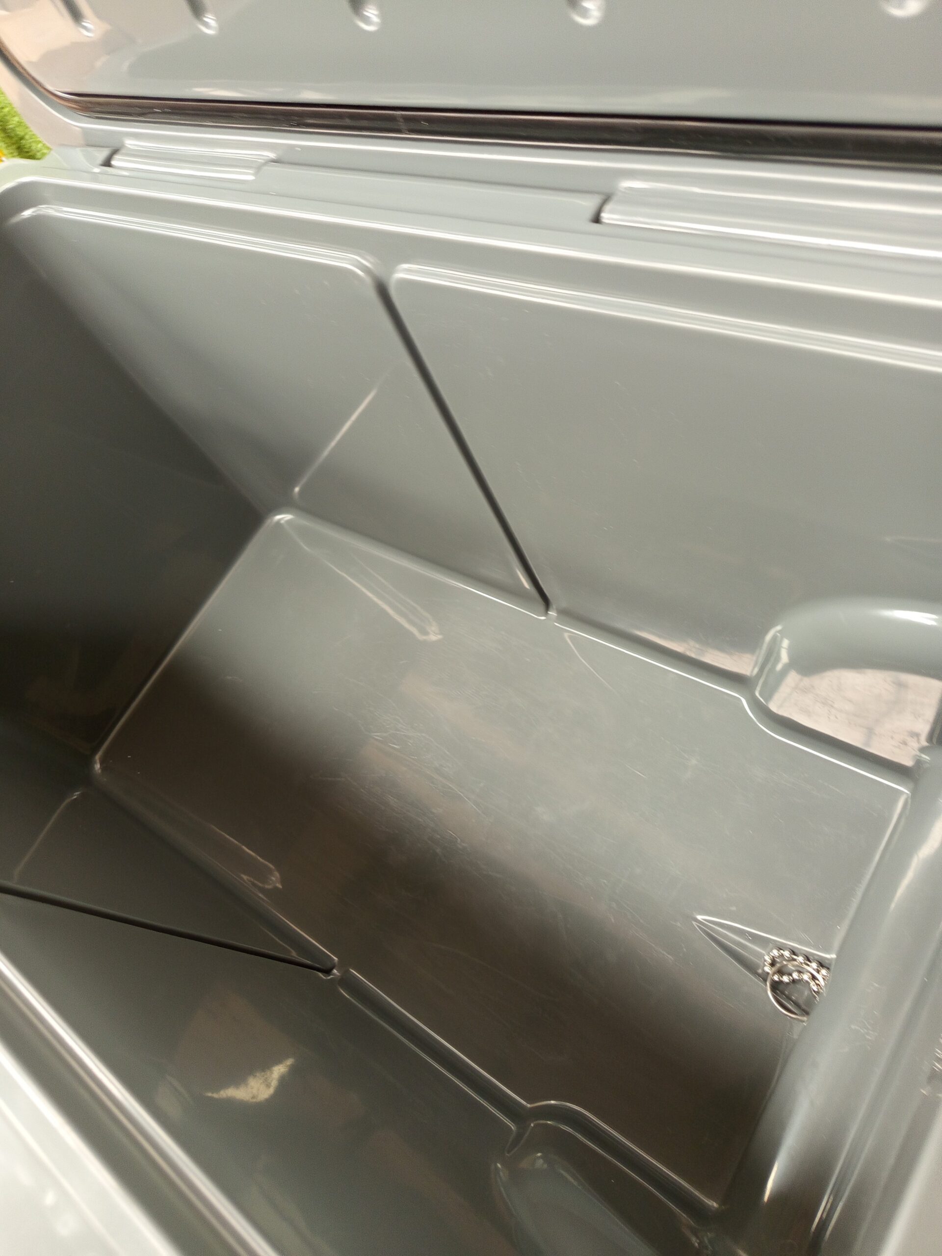 Costway Caja aislante de 71 litros con abridor de botellas - Imagen 6