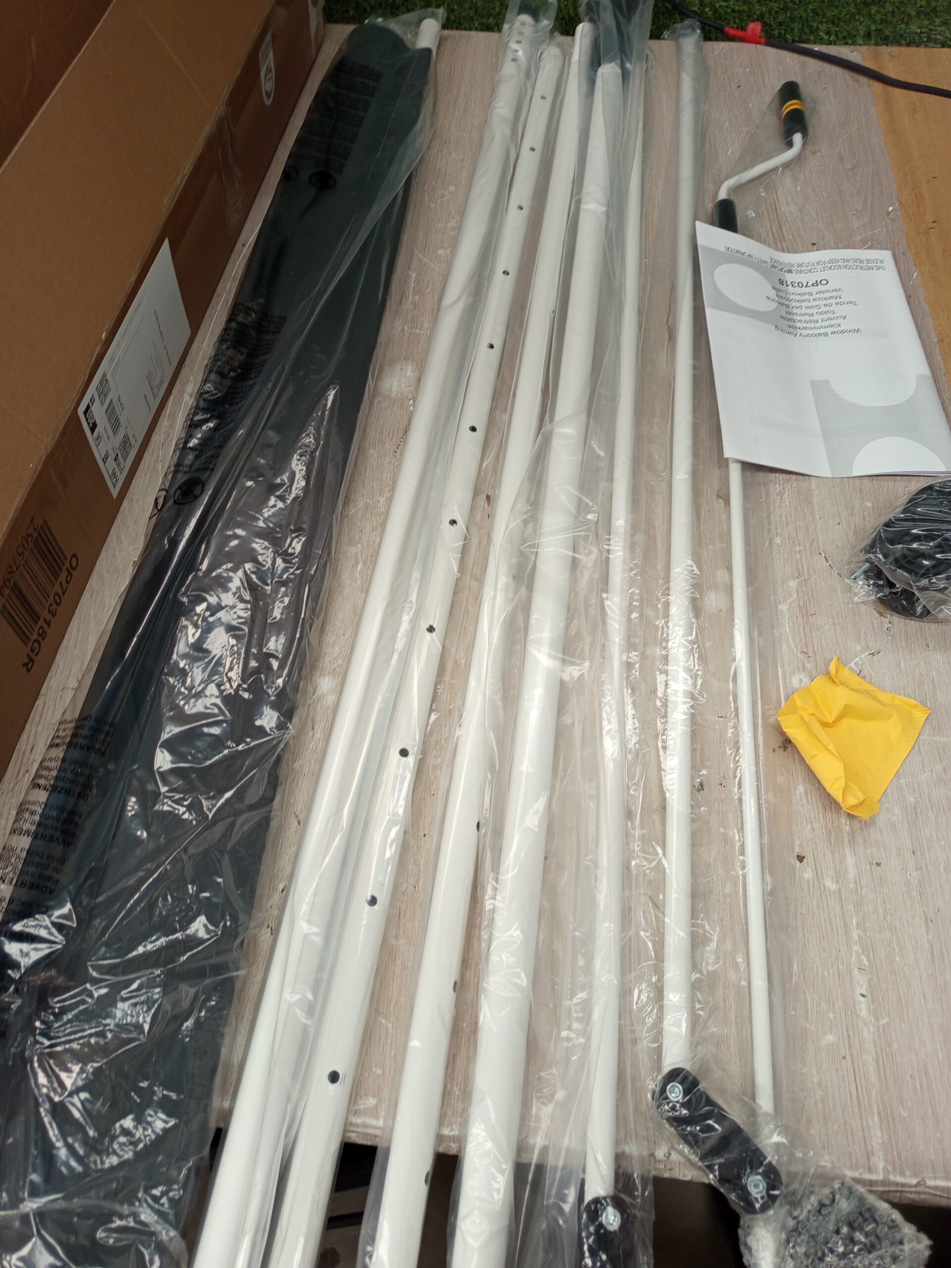 Costway Toldo extensible proteccion solar - Imagen 5