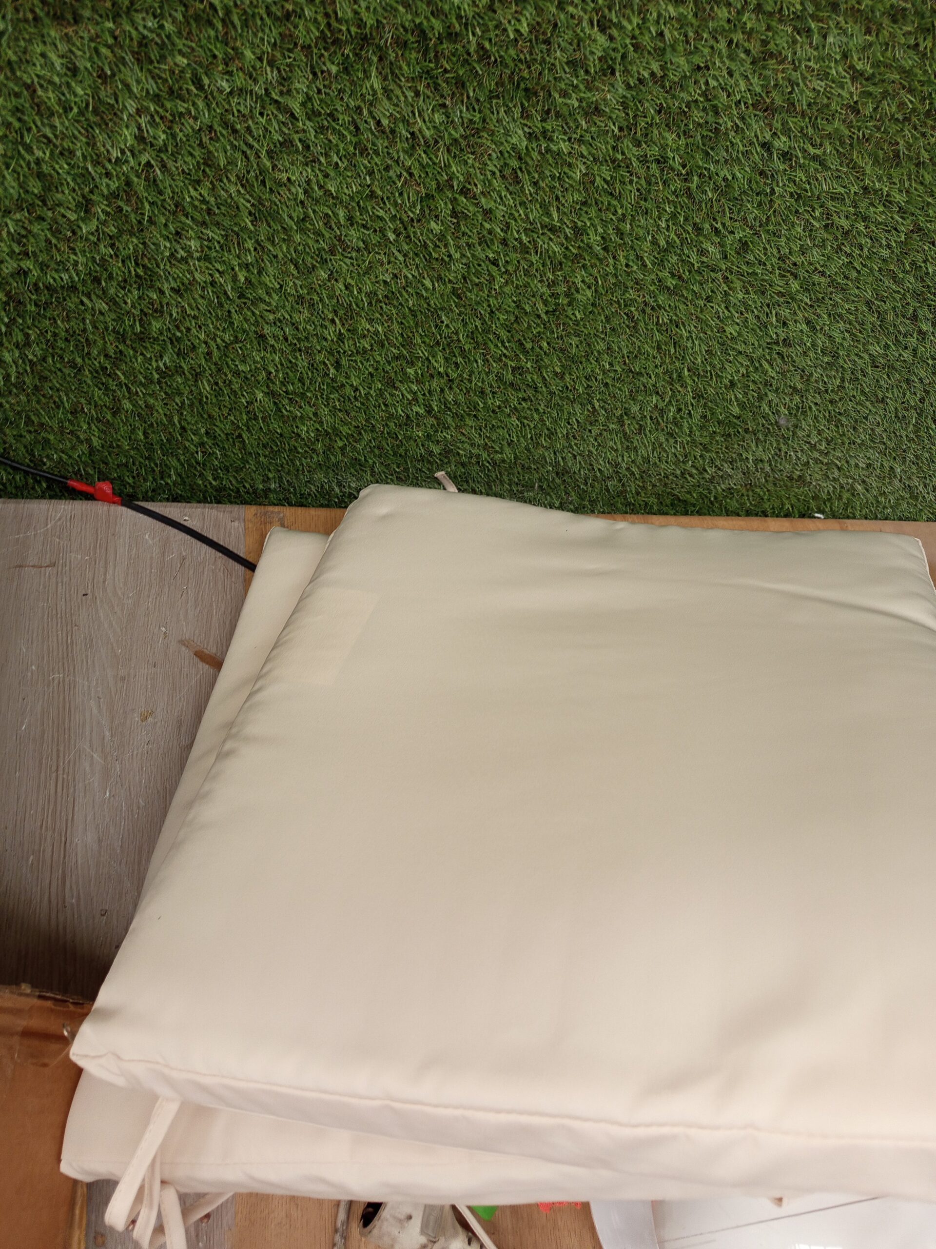 Costway Conjunto de muebles de jardín con 2 mecedoras - Imagen 7