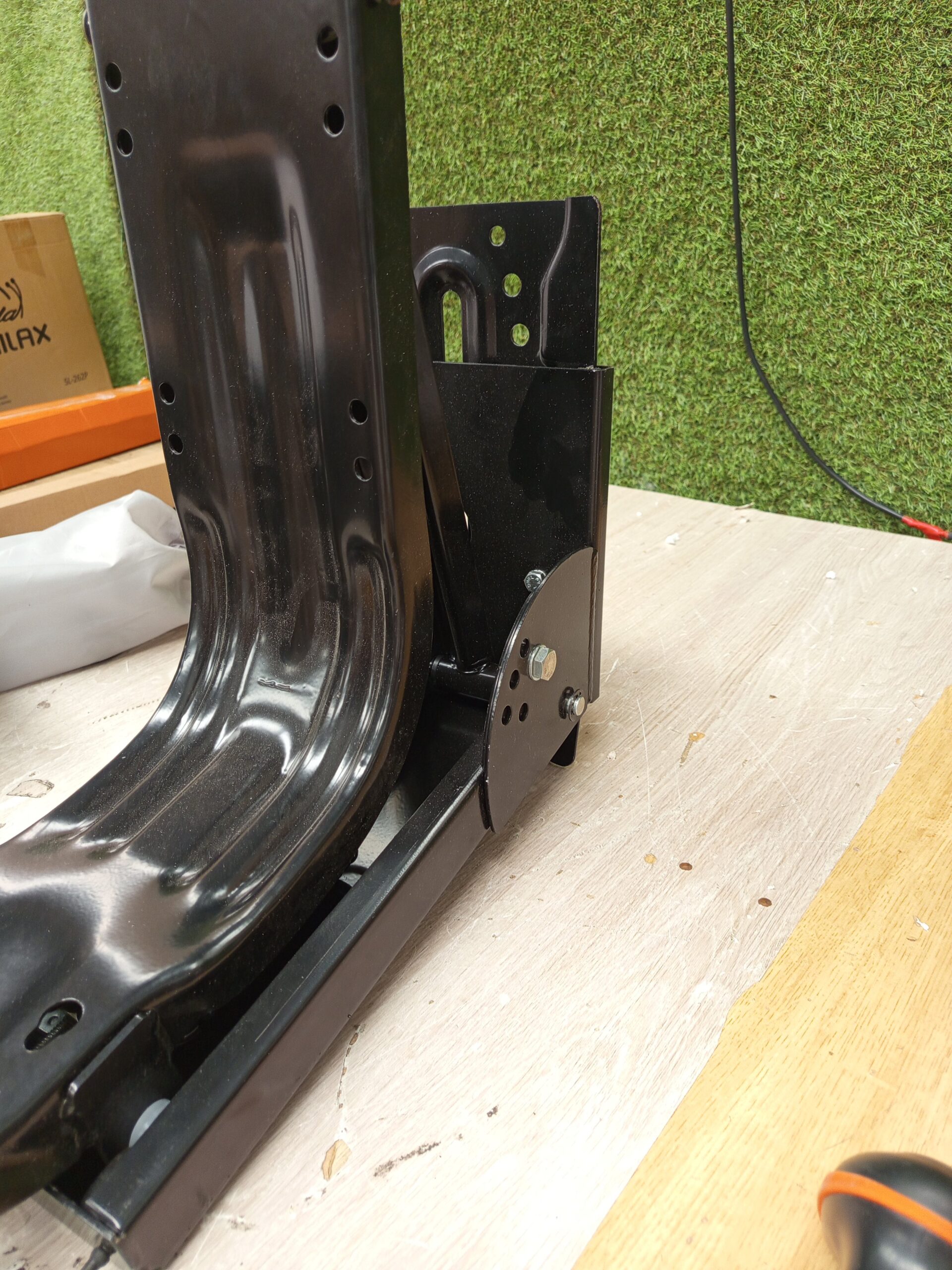 RM300 Asiento de tractor con suspensión - Imagen 7