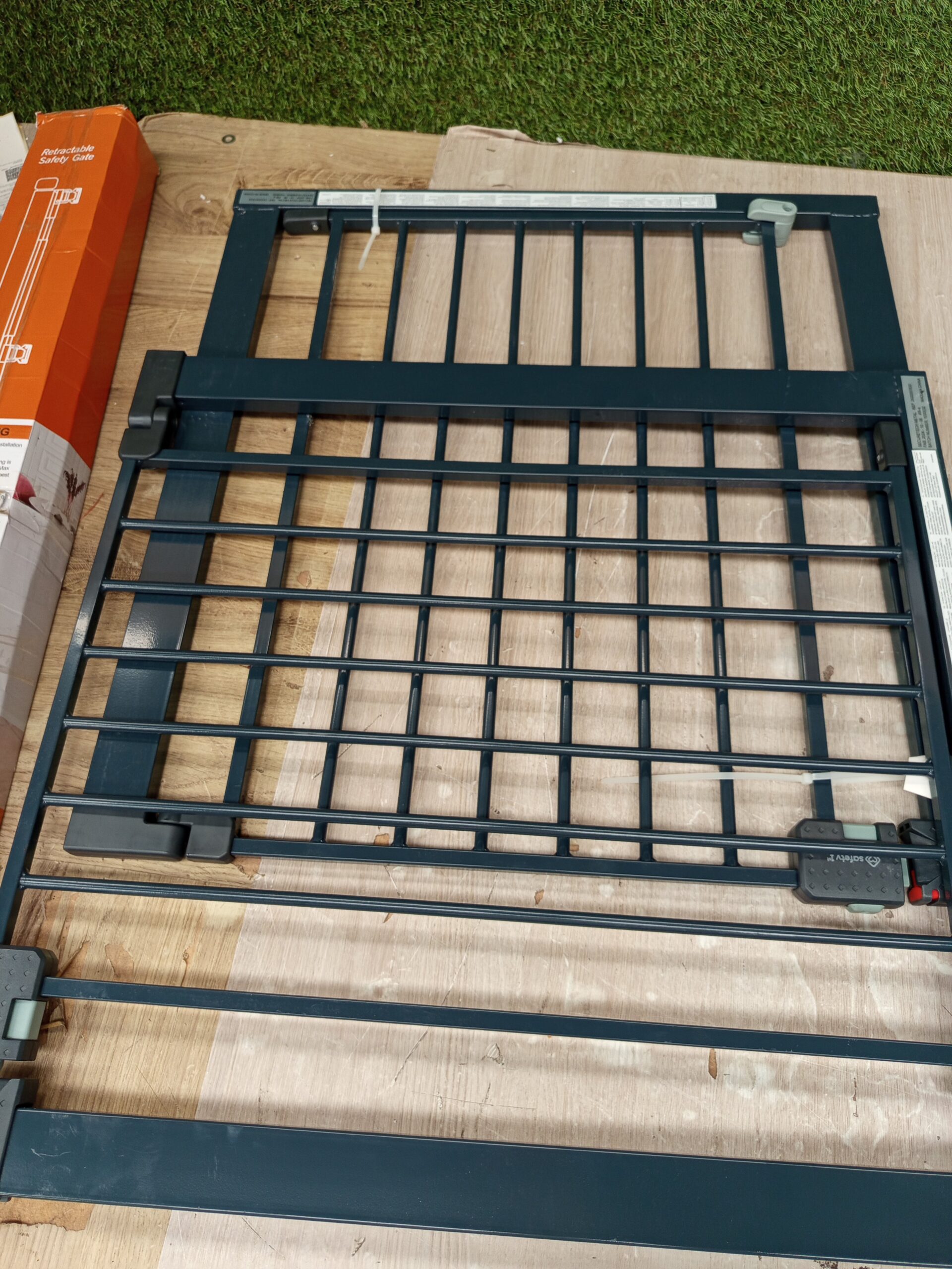 Safety Barrera metal Easy Close negro 2 puertas - Imagen 4