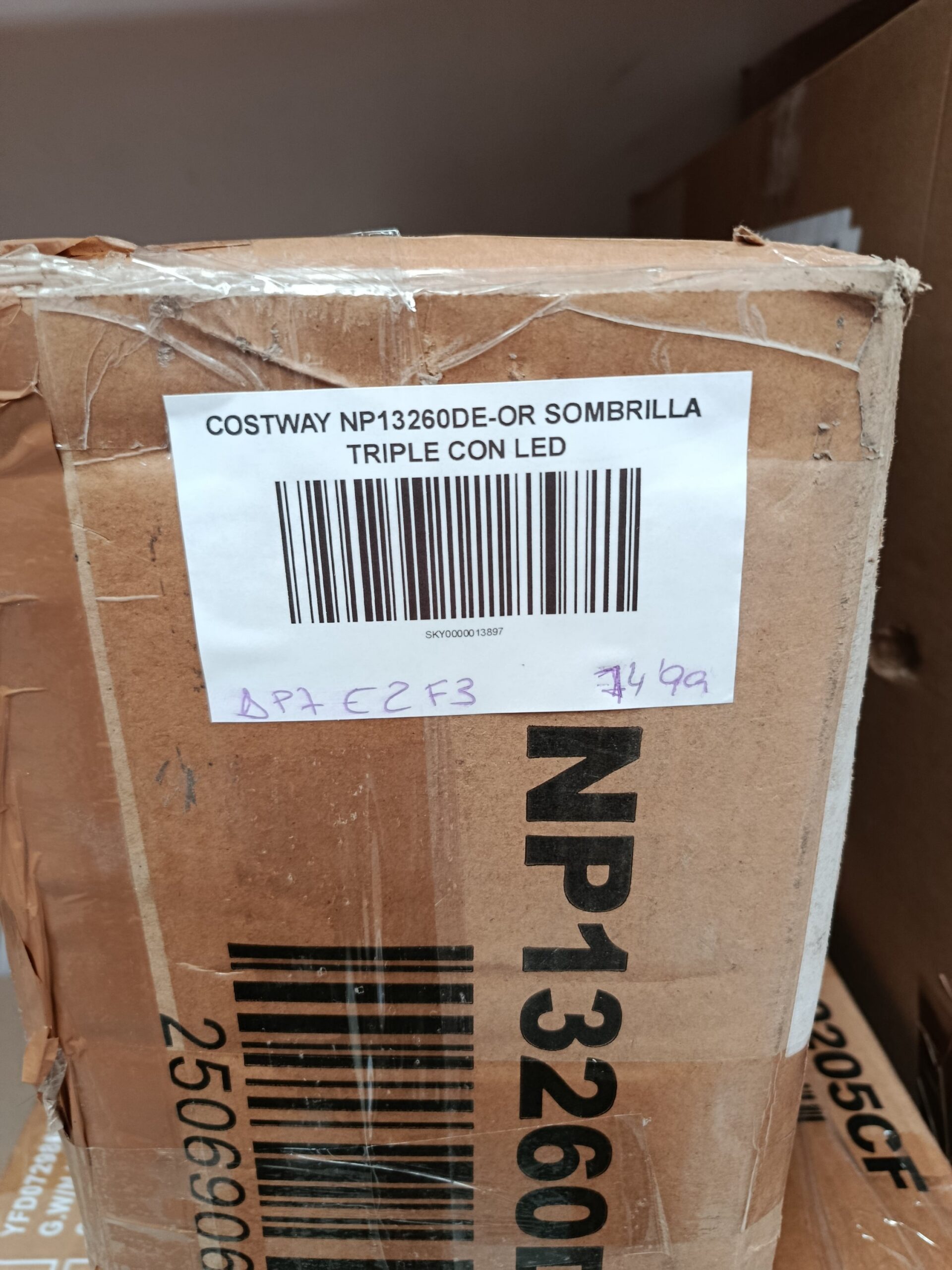 SOMBRILLA TRIPE LED Y BASE COSTWAY NP13260DE-OR - Imagen 11