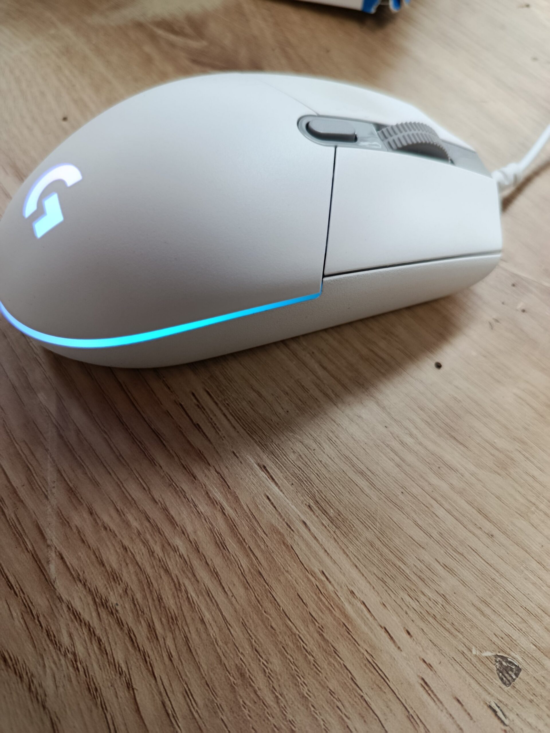 Logitech G203 LIGHTSYNC Ratón Gaming con Iluminación RGB - Imagen 4