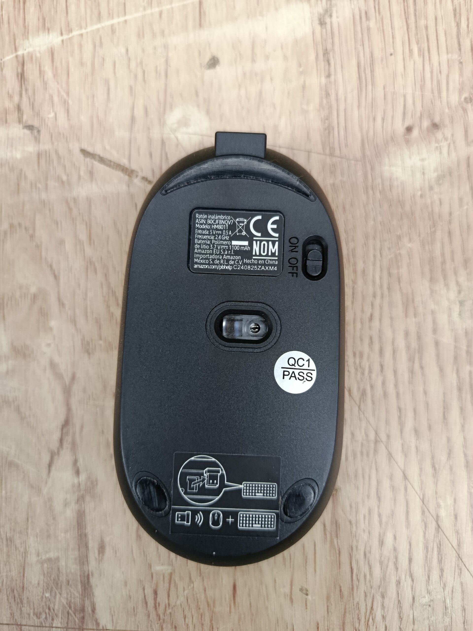 Amazon Basics Teclado ultrafino de tamaño completo y ratón inalámbrico - Imagen 7
