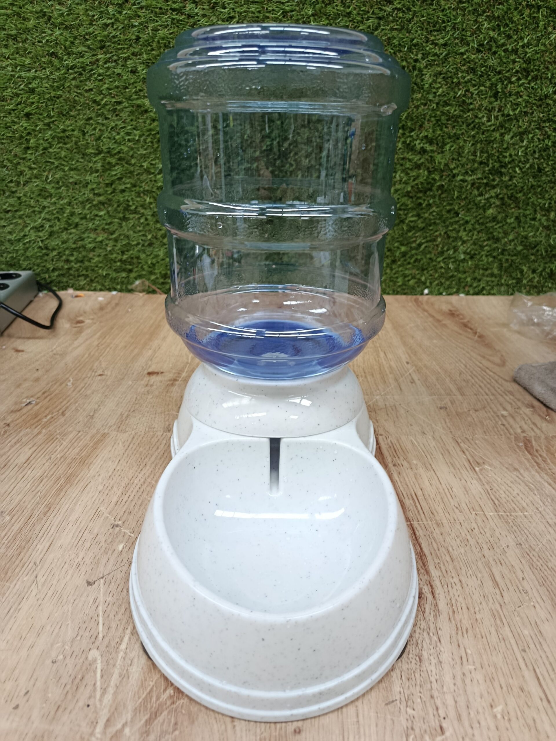 Dispensador de agua Perros y gatos - Imagen 4