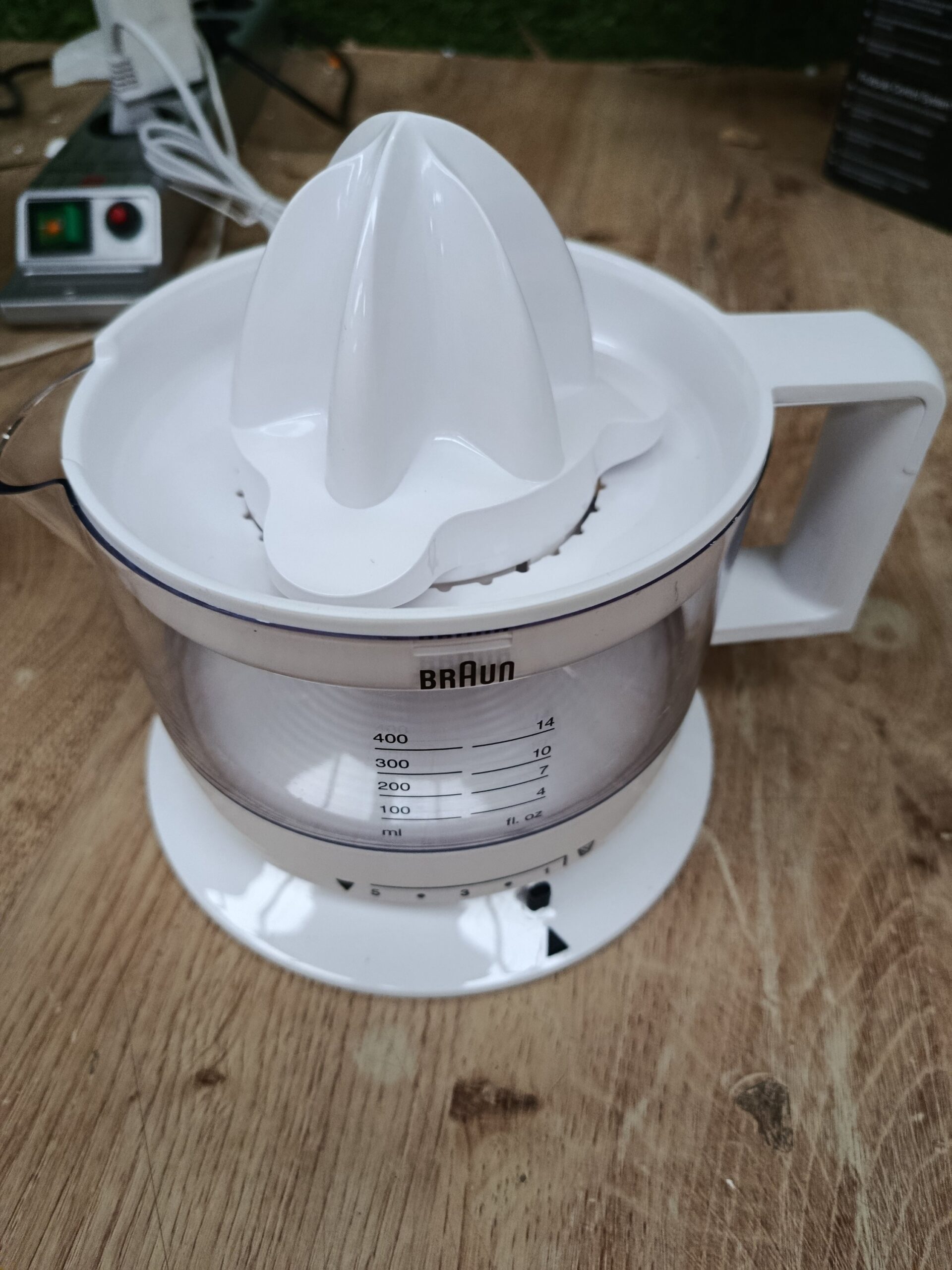 Braun CJ3000 WH - Exprimidor Eléctrico de Naranjas - Imagen 5