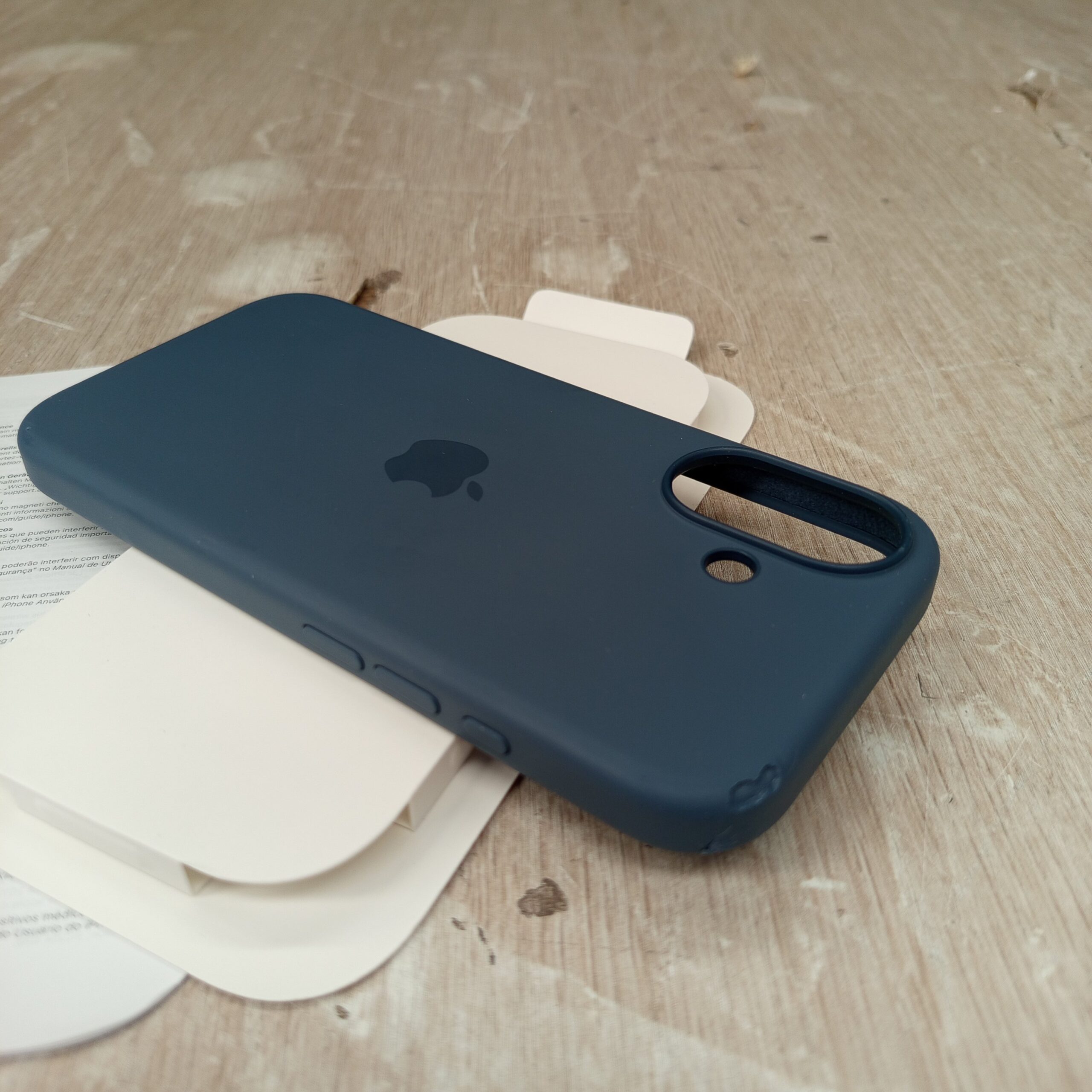 Funda de Silicona - iPhone 17 - Apple - Imagen 7