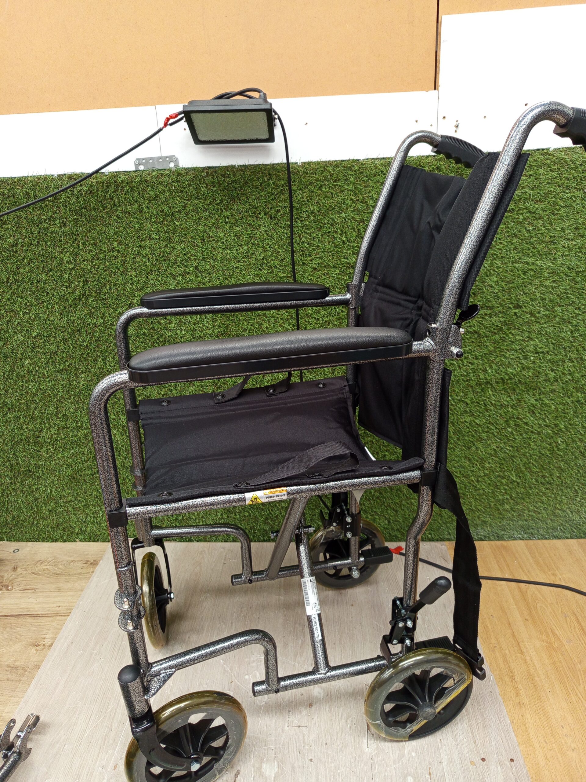 Silla de ruedas estrecha. Asiento 38 cm - Imagen 5