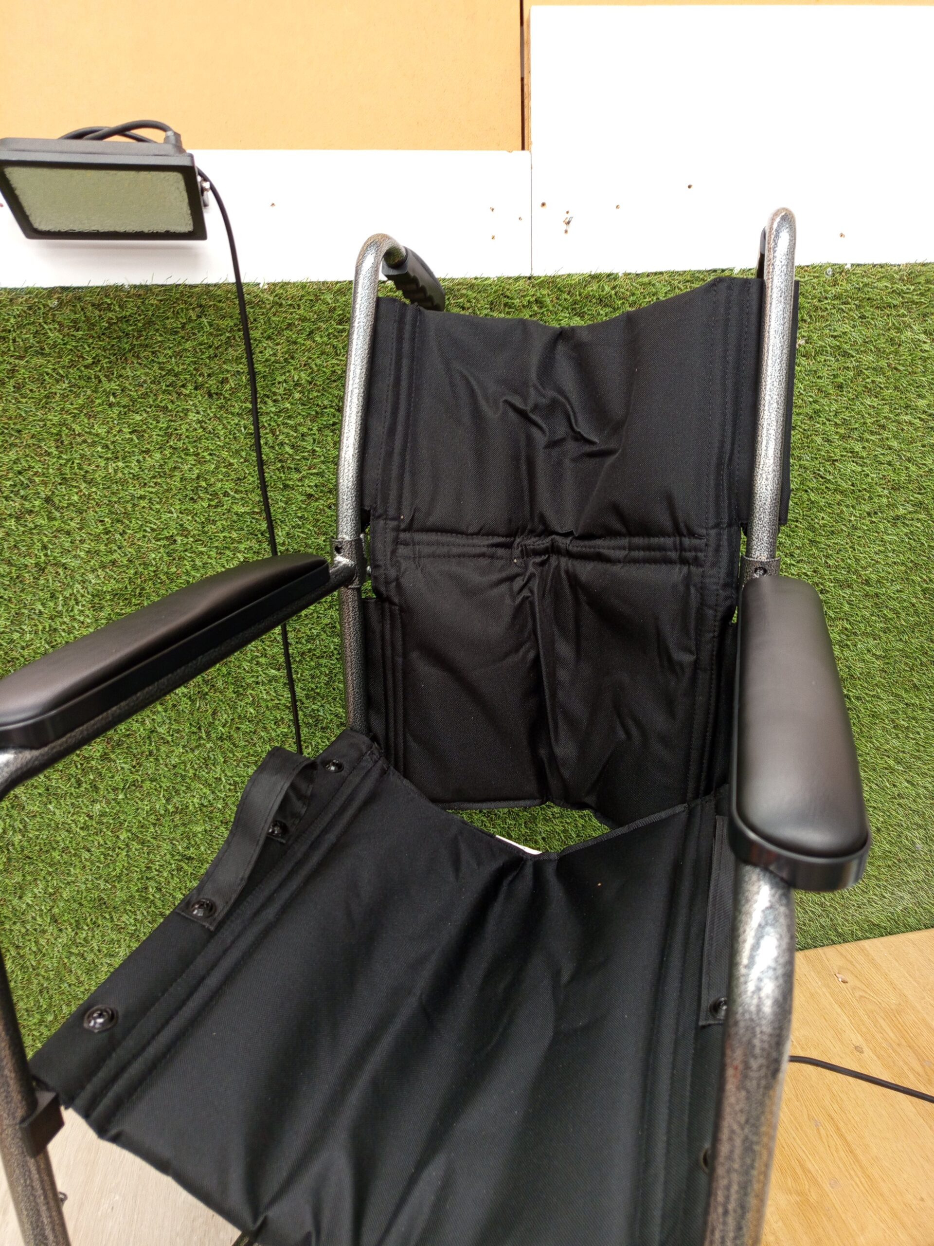 Silla de ruedas estrecha. Asiento 38 cm - Imagen 6