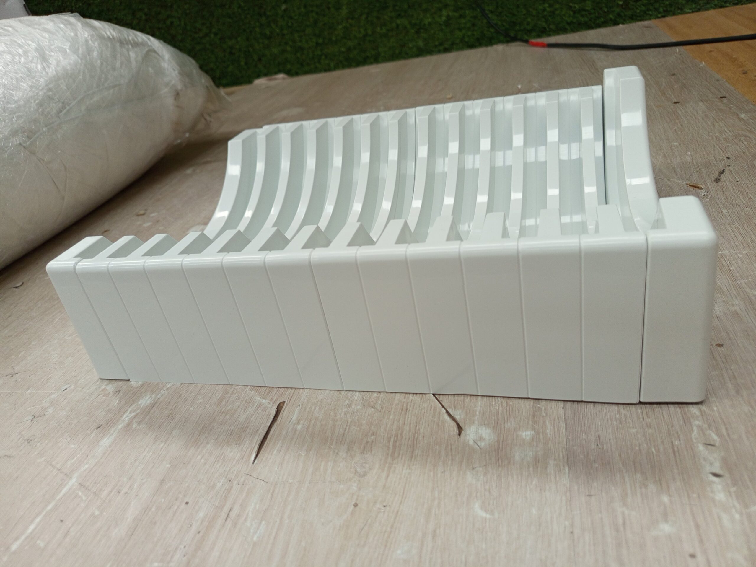 Emuca - Organizador de Platos para Muebles - Imagen 3
